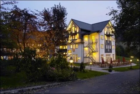 Restaurant/places to eat in Land- und Kurhotel Tommes