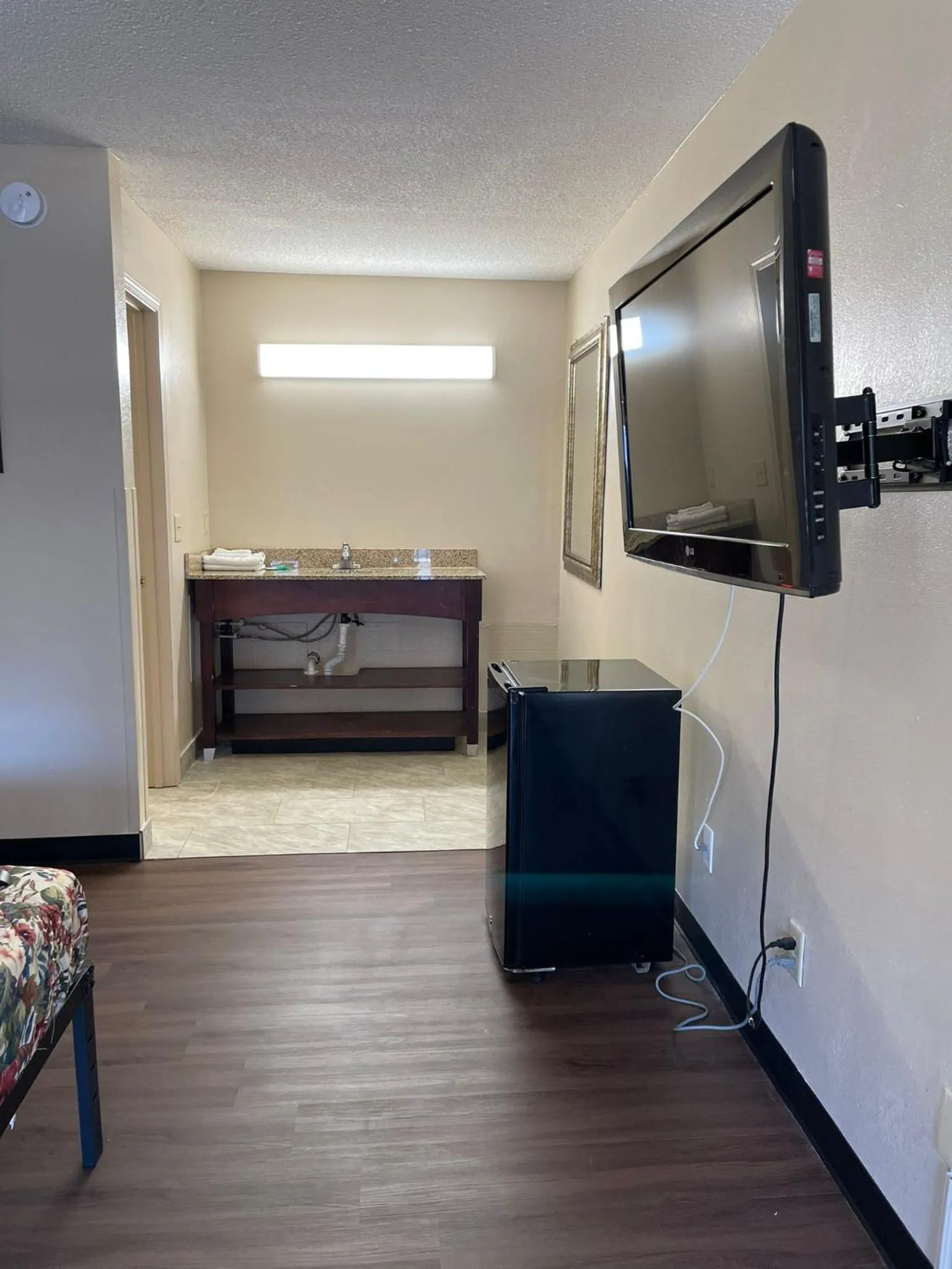 TV and multimedia in DELUXE INN