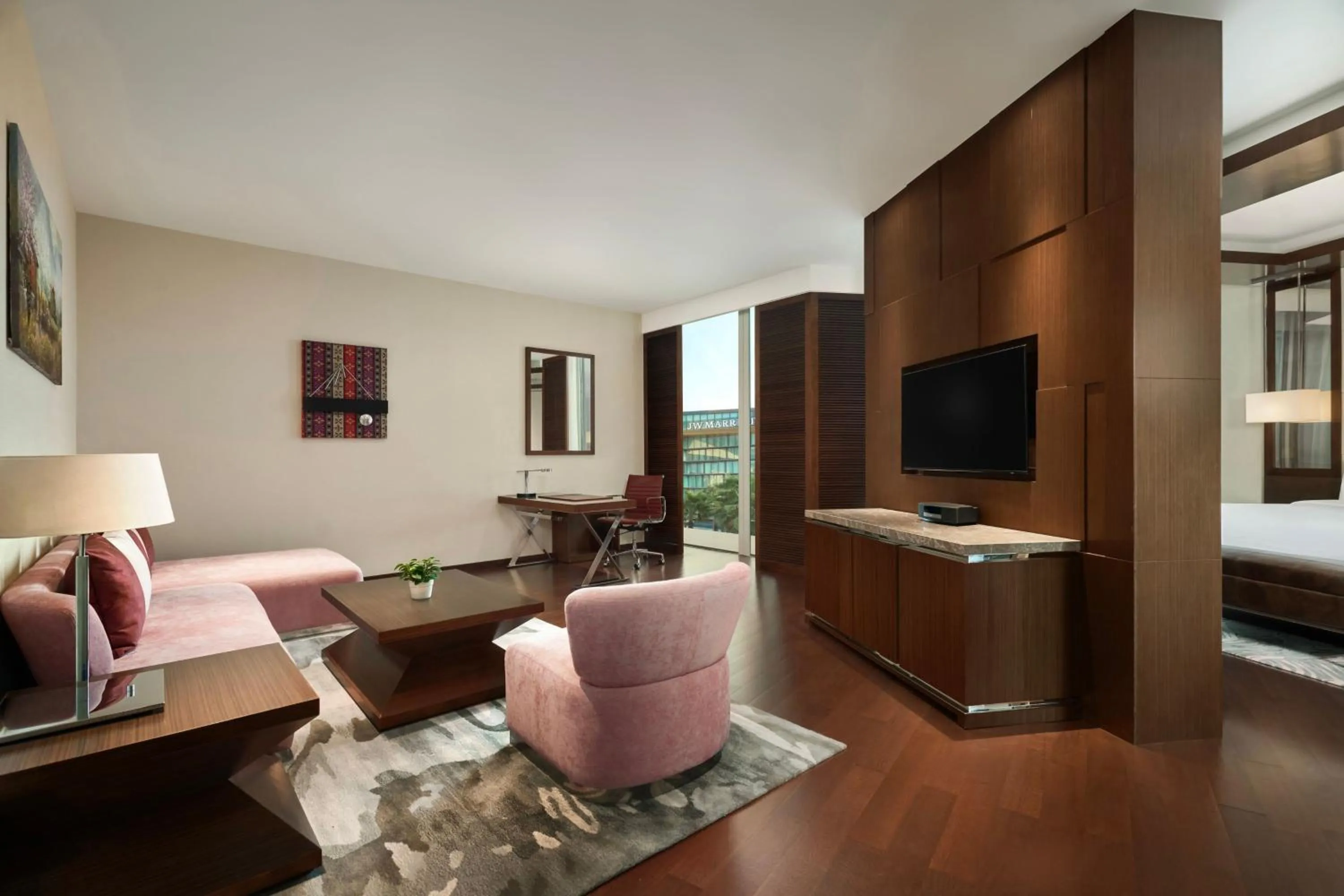 Living room, Bed in JW Marriott Hotel Hanoi