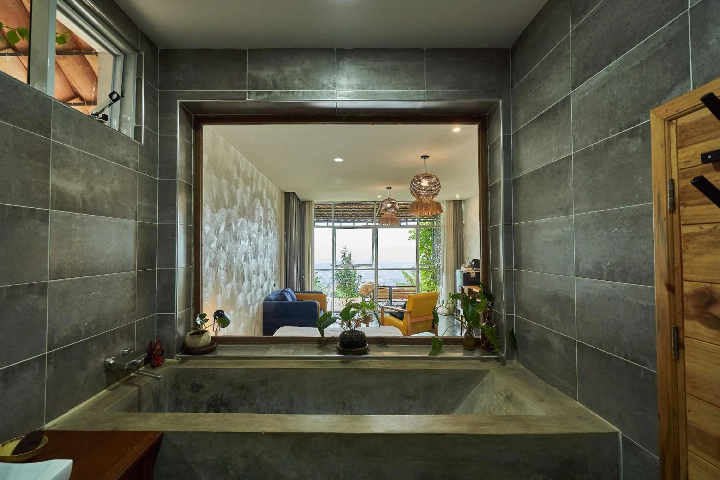 Bathroom in Eagle View Lodge - Kigali