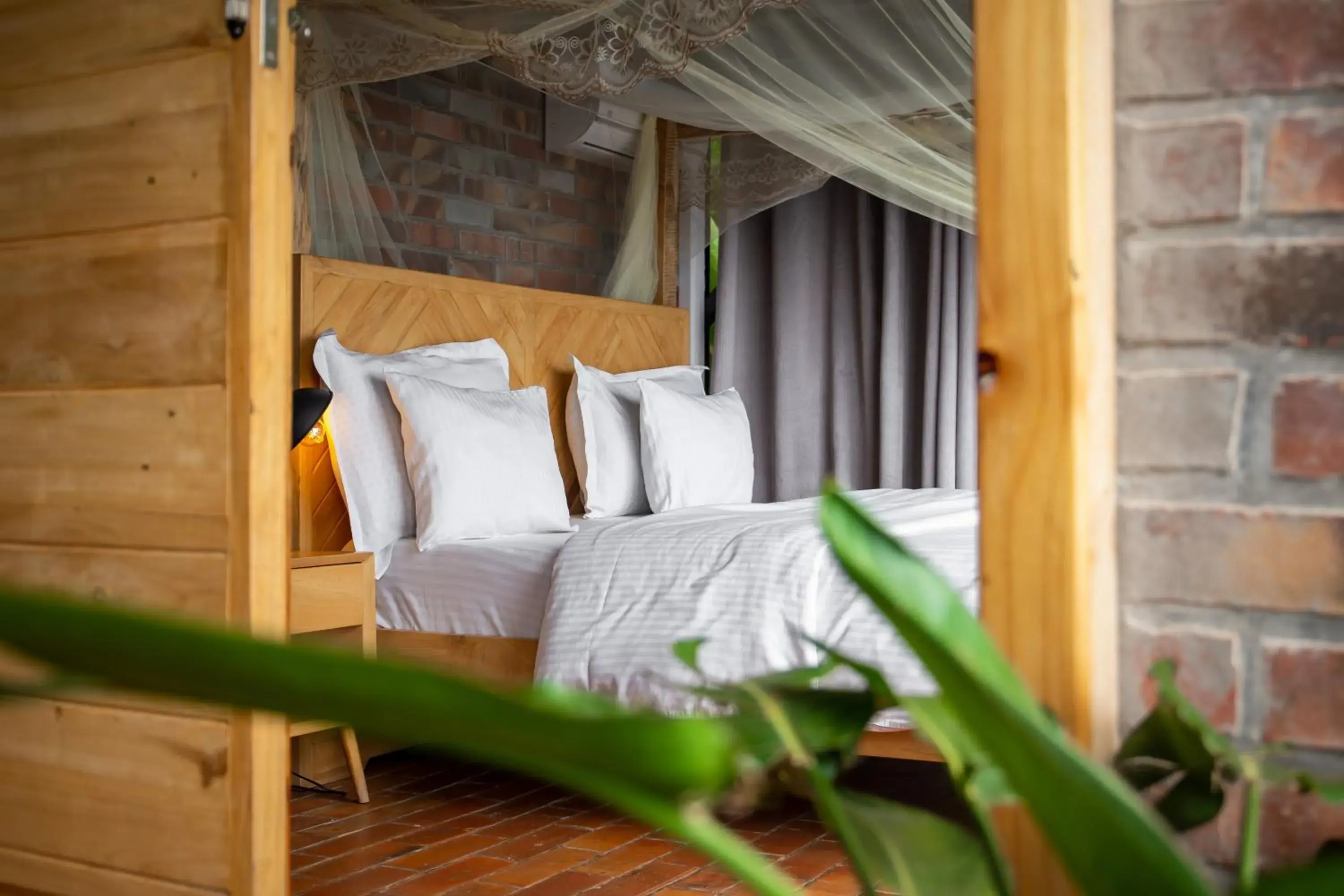 Queen Studio - single occupancy in Eagle View Lodge - Kigali Queen Studio - single occupancy in Eagle View Lodge - Kigali