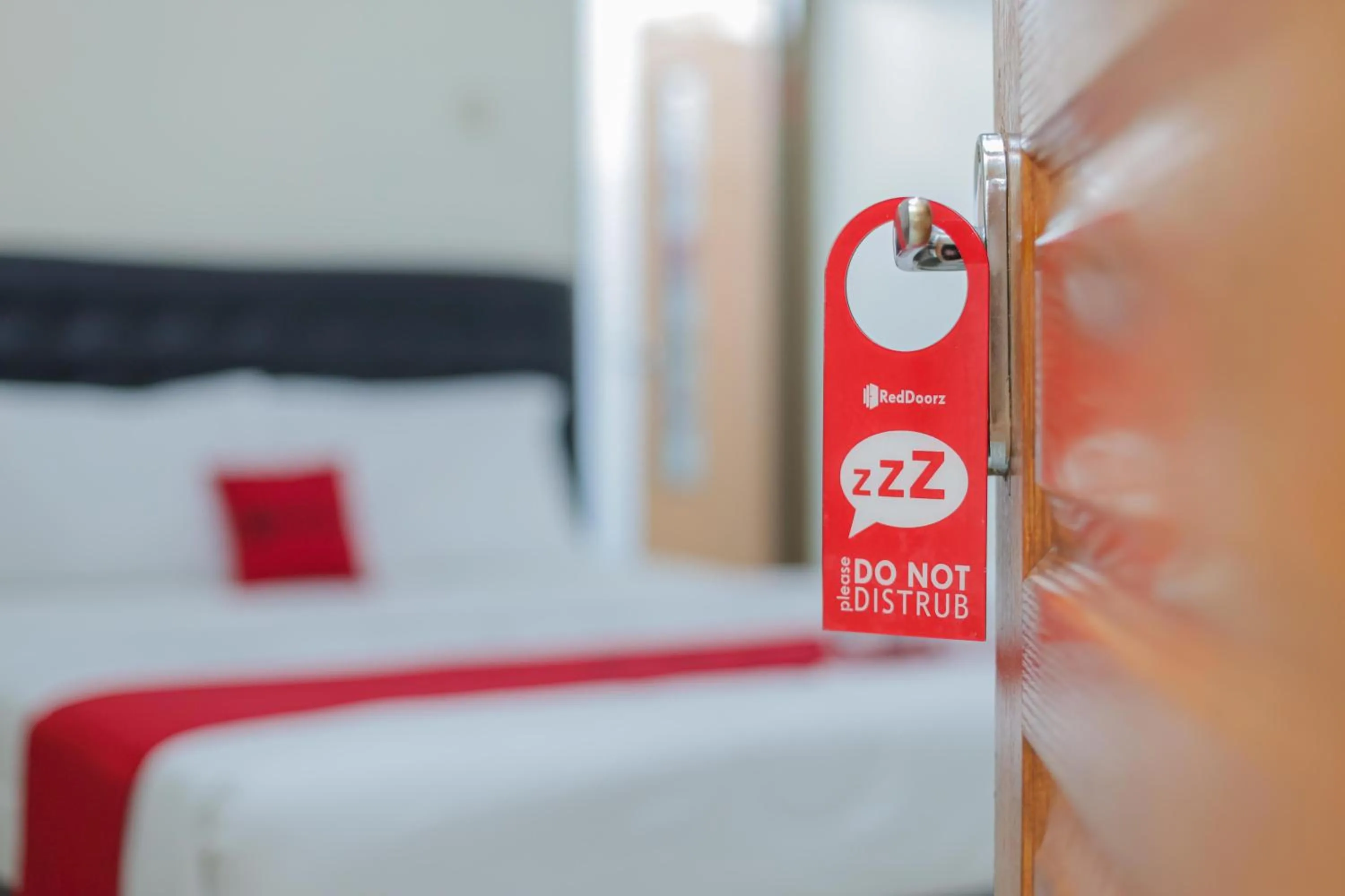 Other, Bed in RedDoorz at WR Supratman Batu