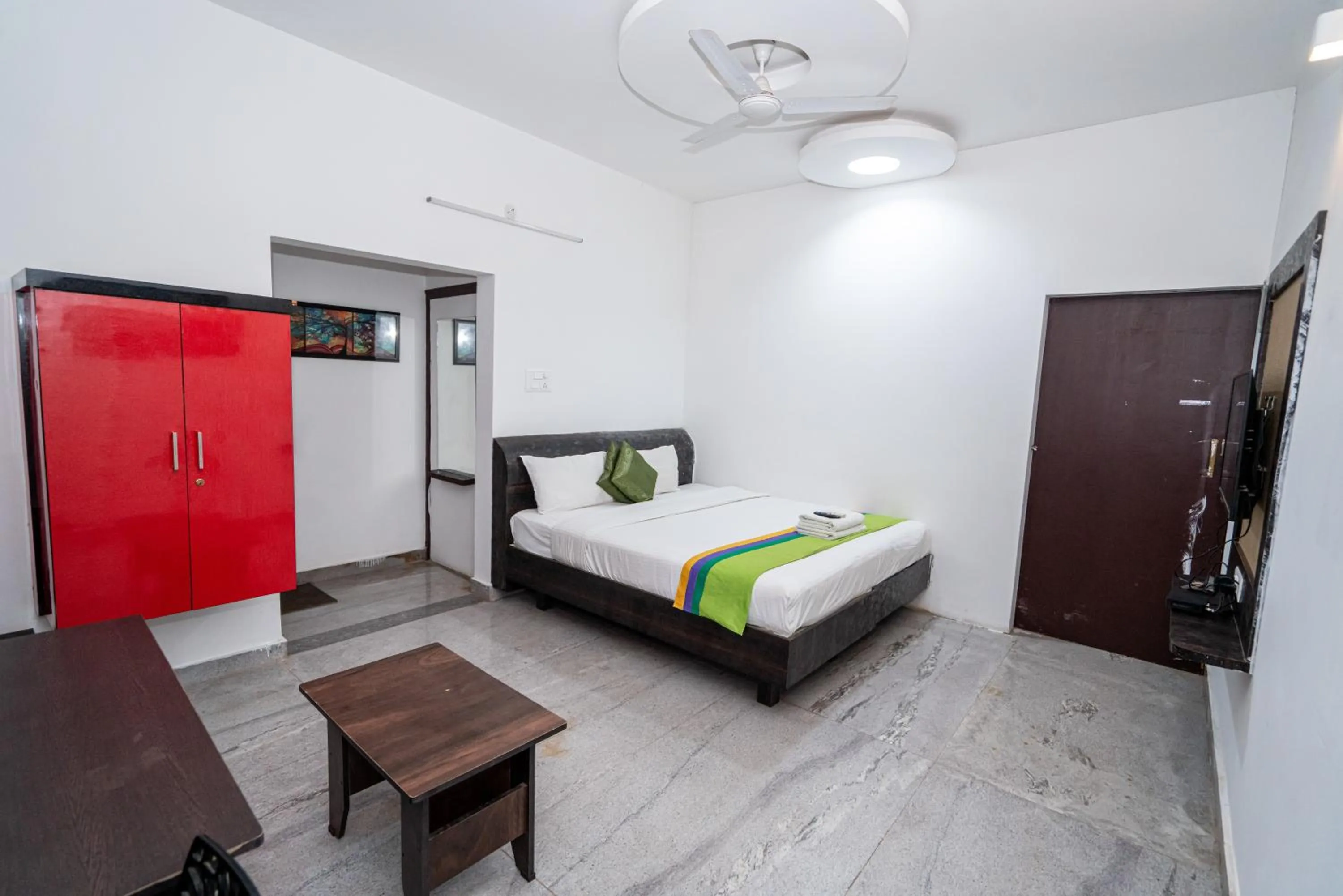 Bedroom, Bed in Hotel Dhruv Palace Bangalore Jakkur