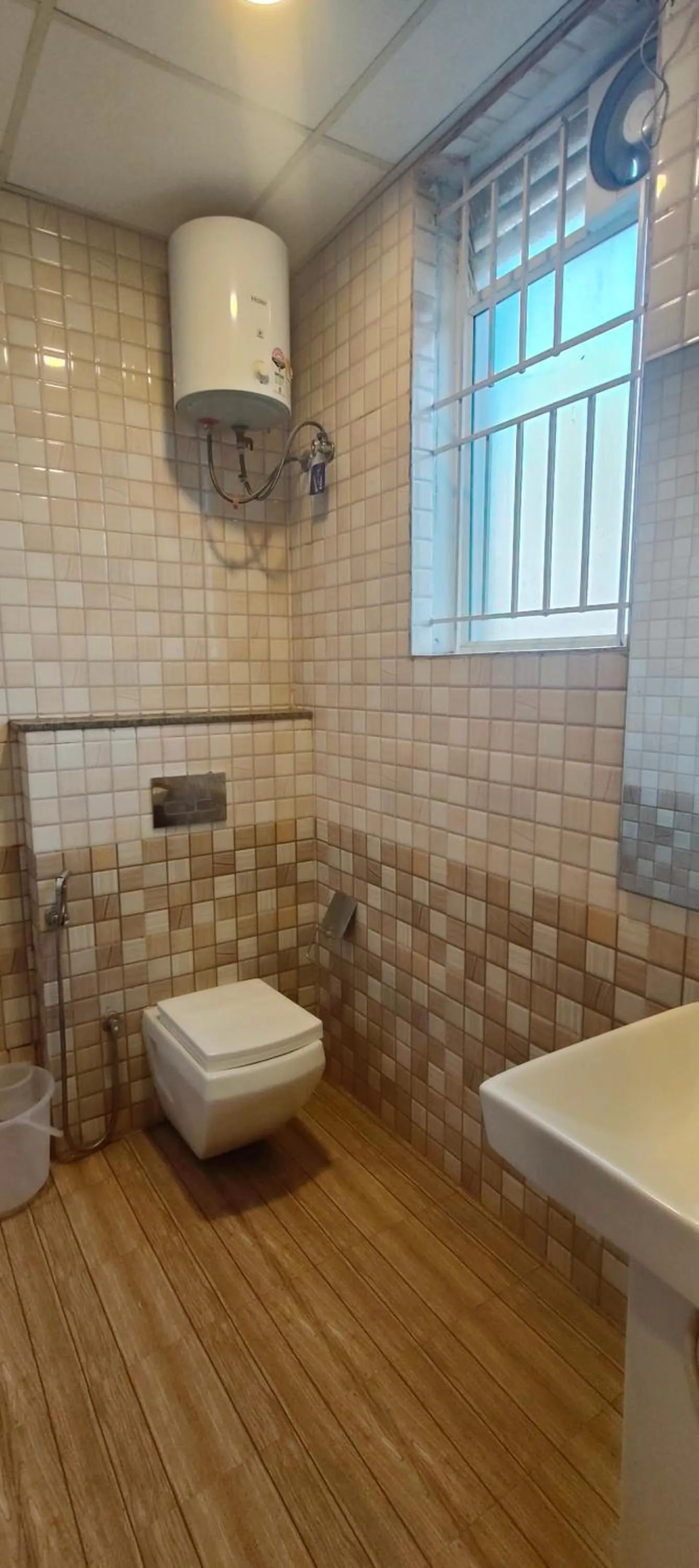 Bathroom in Hotel Dhruv Palace Bangalore Jakkur