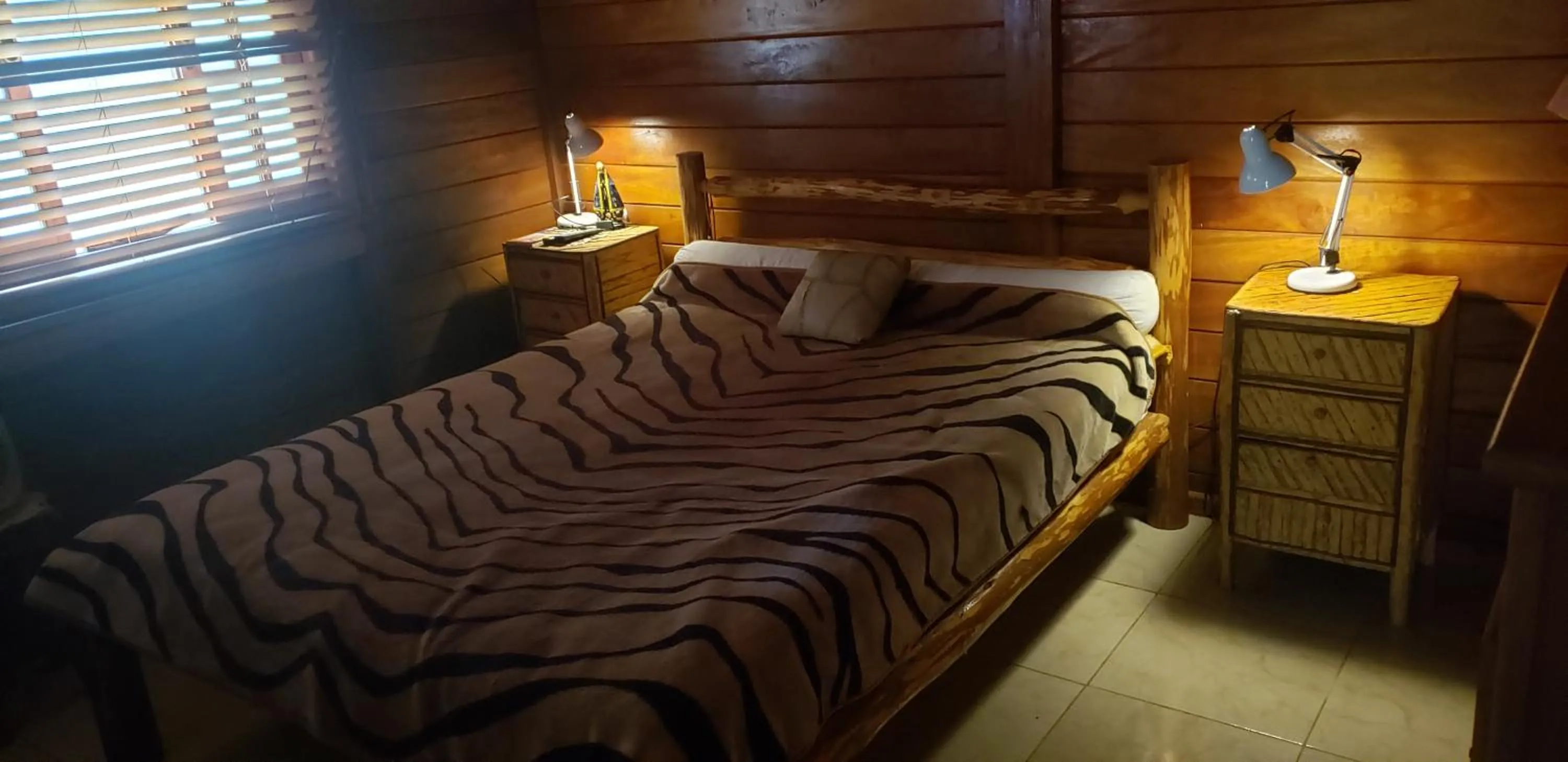 Bed in Cantinho de Mauá