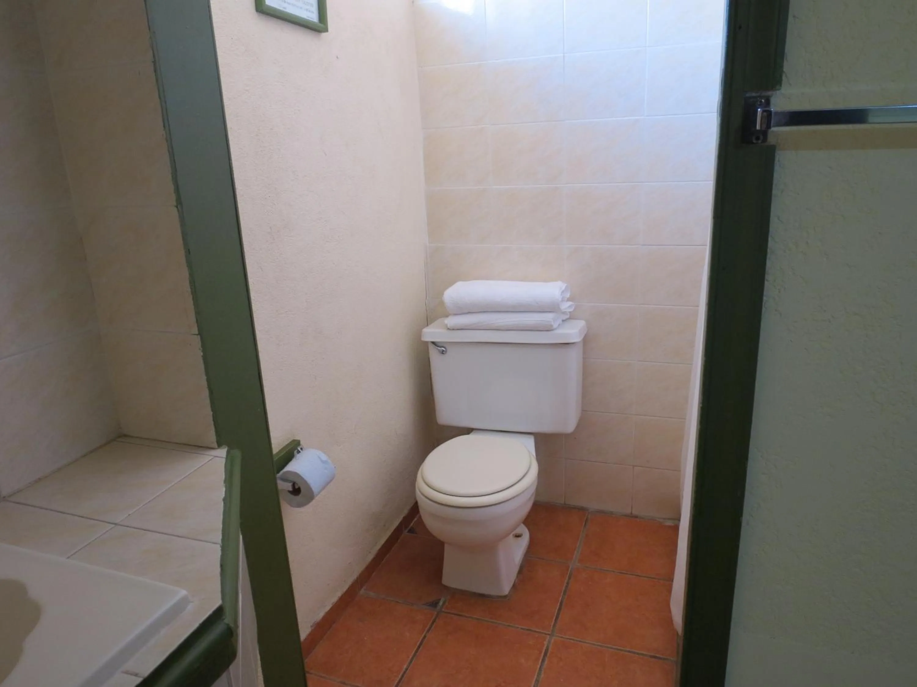 Bathroom in Restaurante Malarrimo Hotel & RV Parking