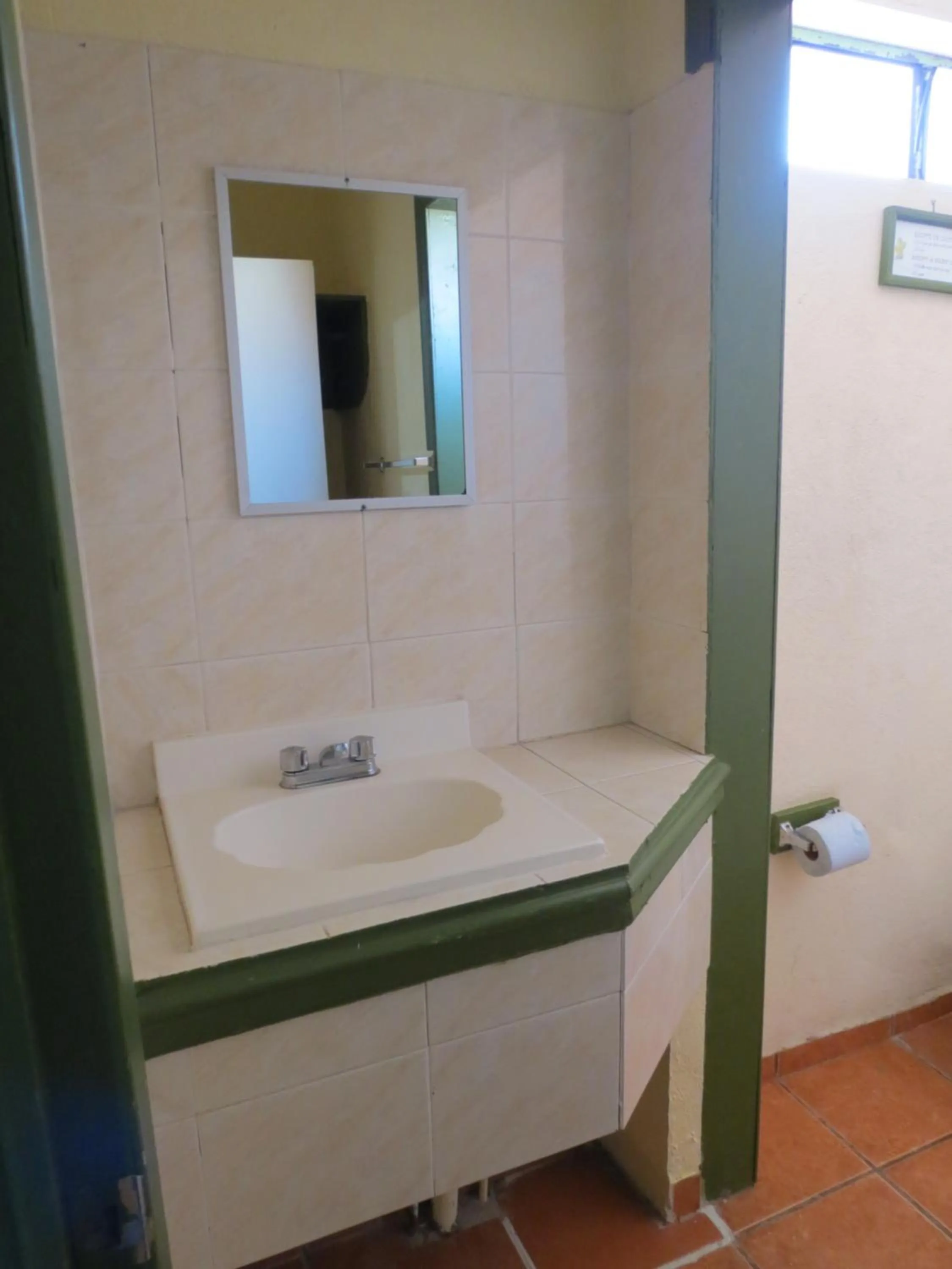Bathroom in Restaurante Malarrimo Hotel & RV Parking