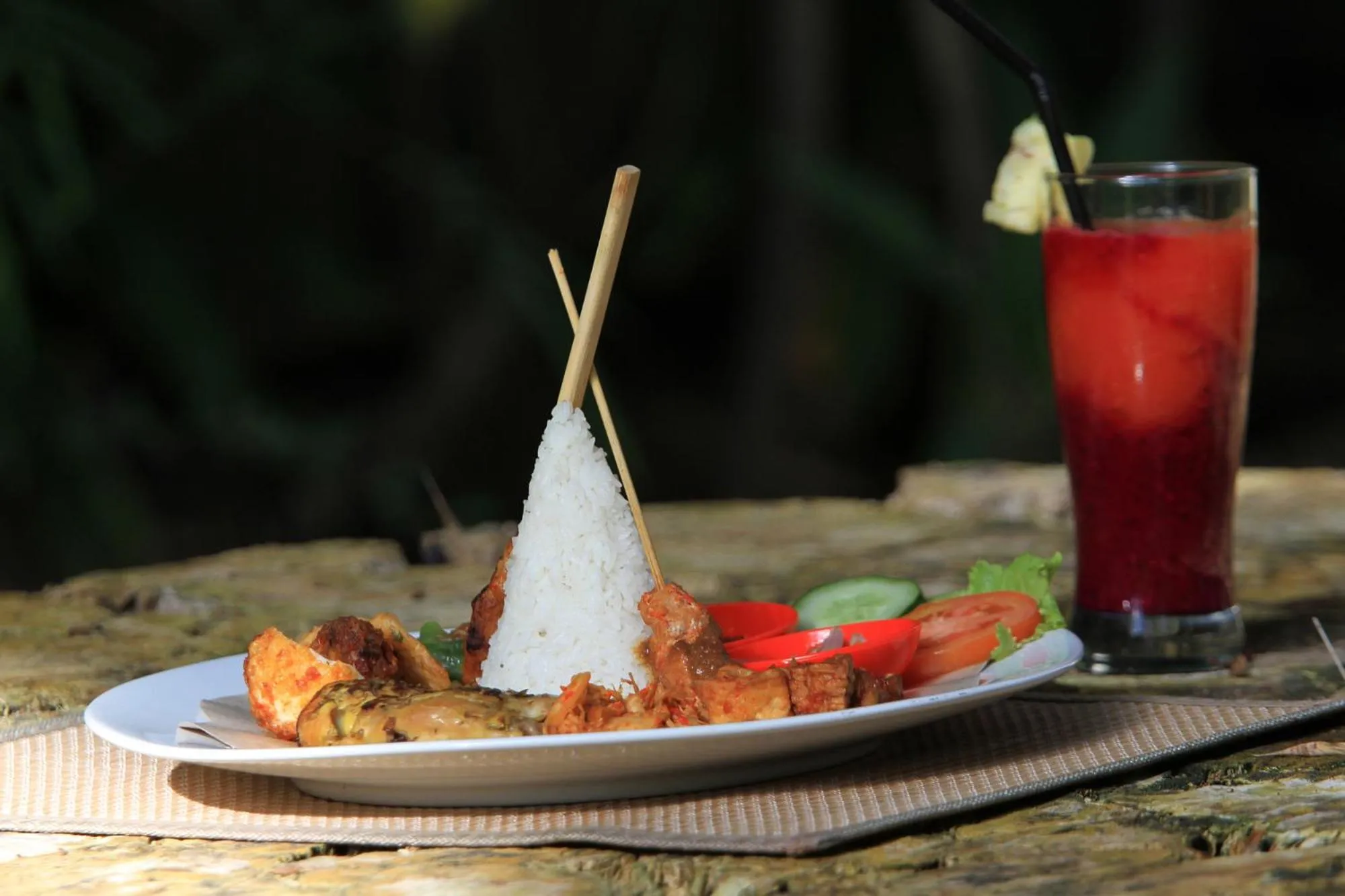 Puri Naga Beachfront Cottages