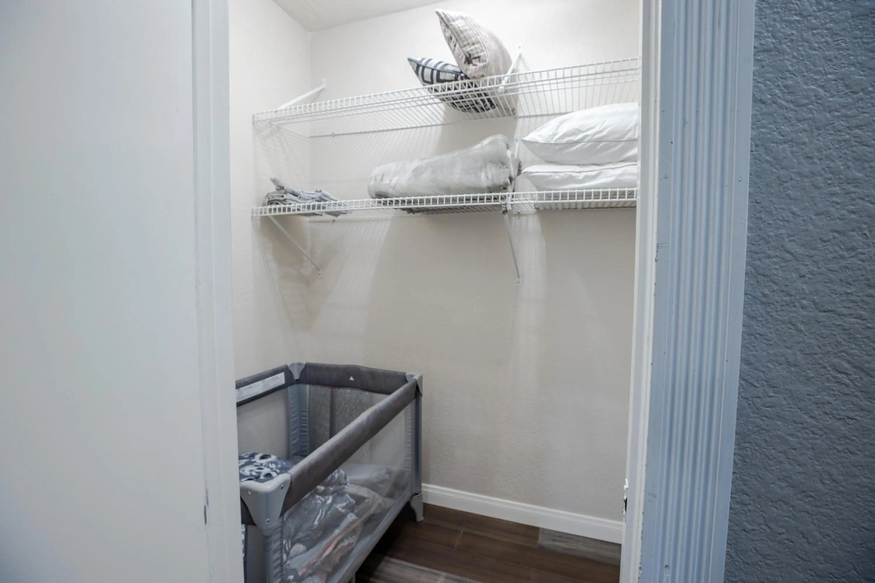 1800 SqFt House W/Heated Pool Spa 13Min From Strip