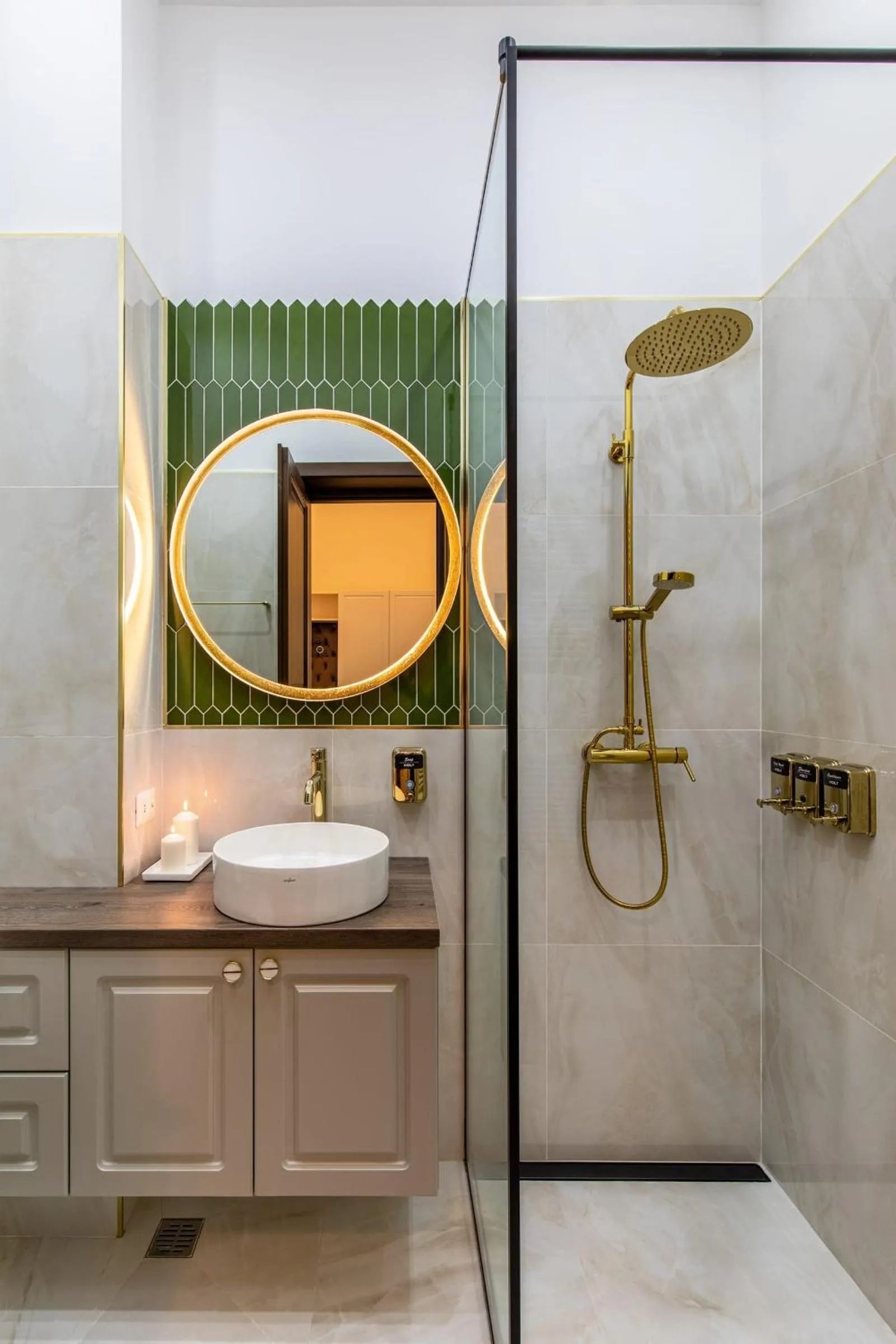 Shower in Old Town Luxury Suites