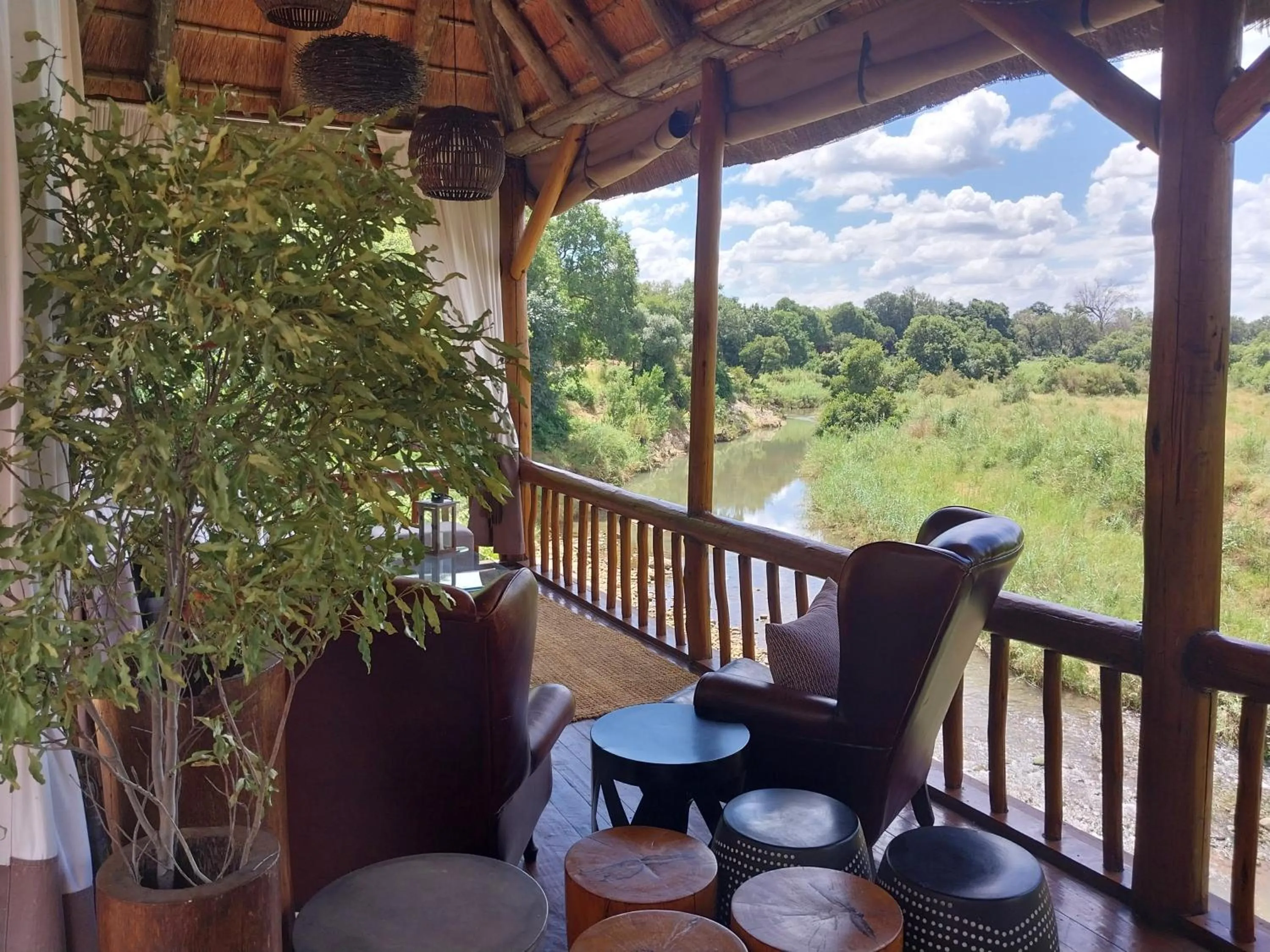 Day in Karongwe River Lodge