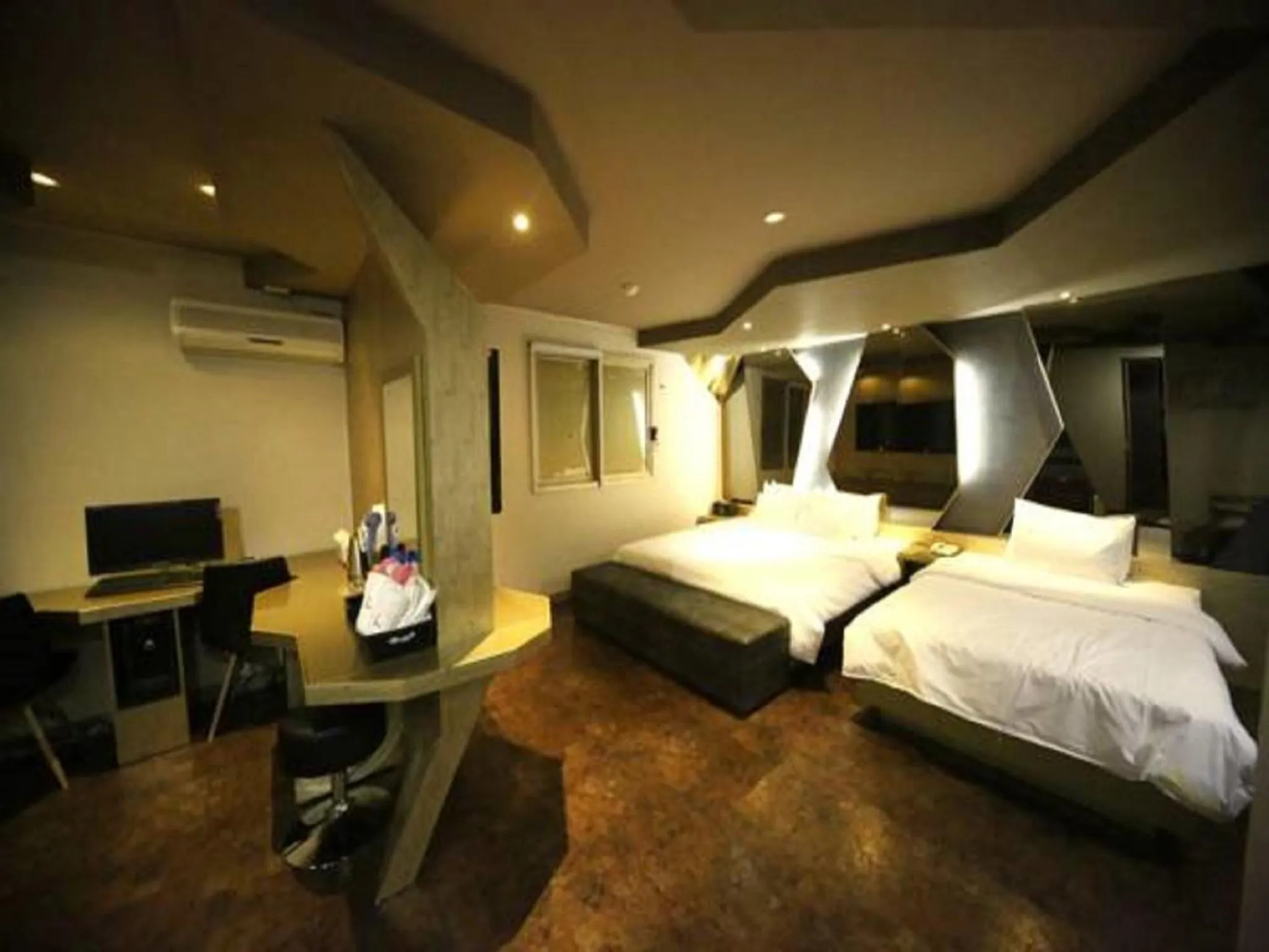 Decorative detail, Bed in Hotel JUNE Haeundae