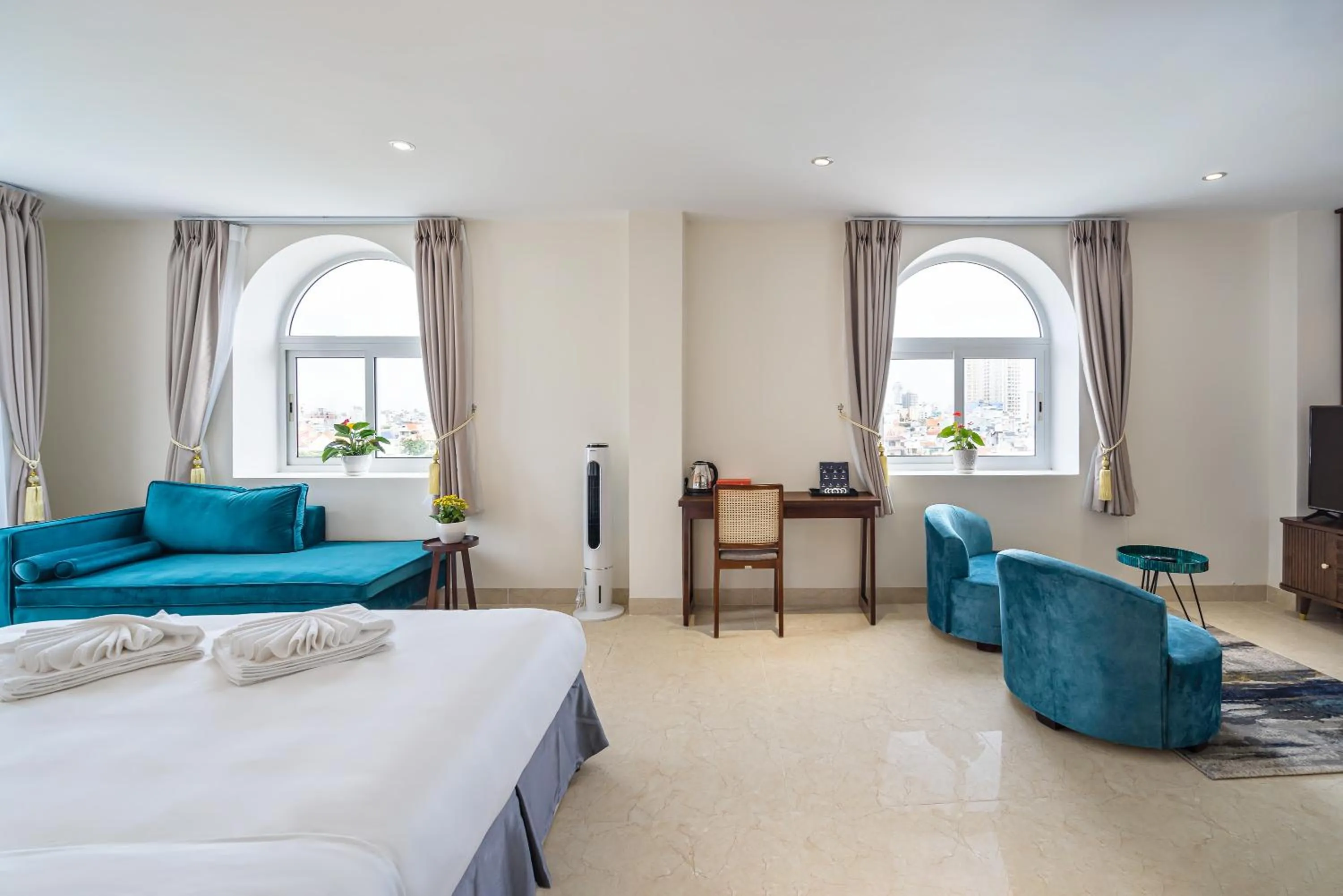 Photo of the whole room, Bed in Aquatel Vung Tau