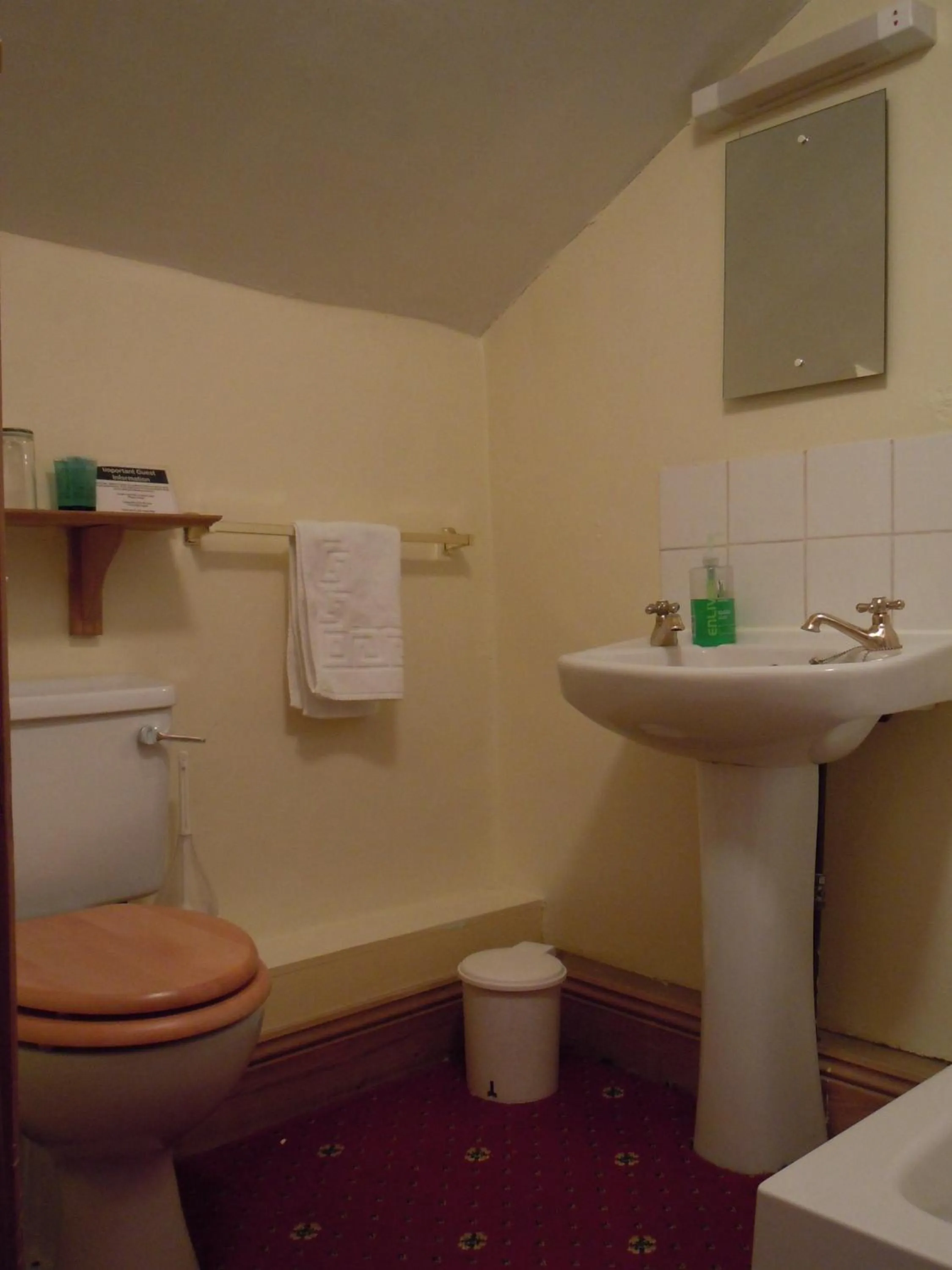Bathroom in The New Inn