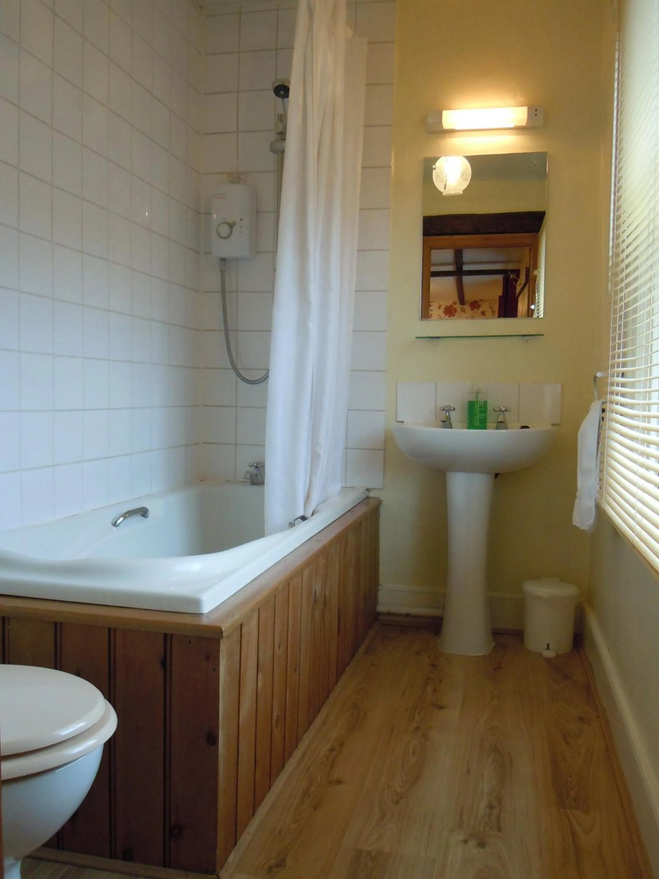 Bathroom in The New Inn