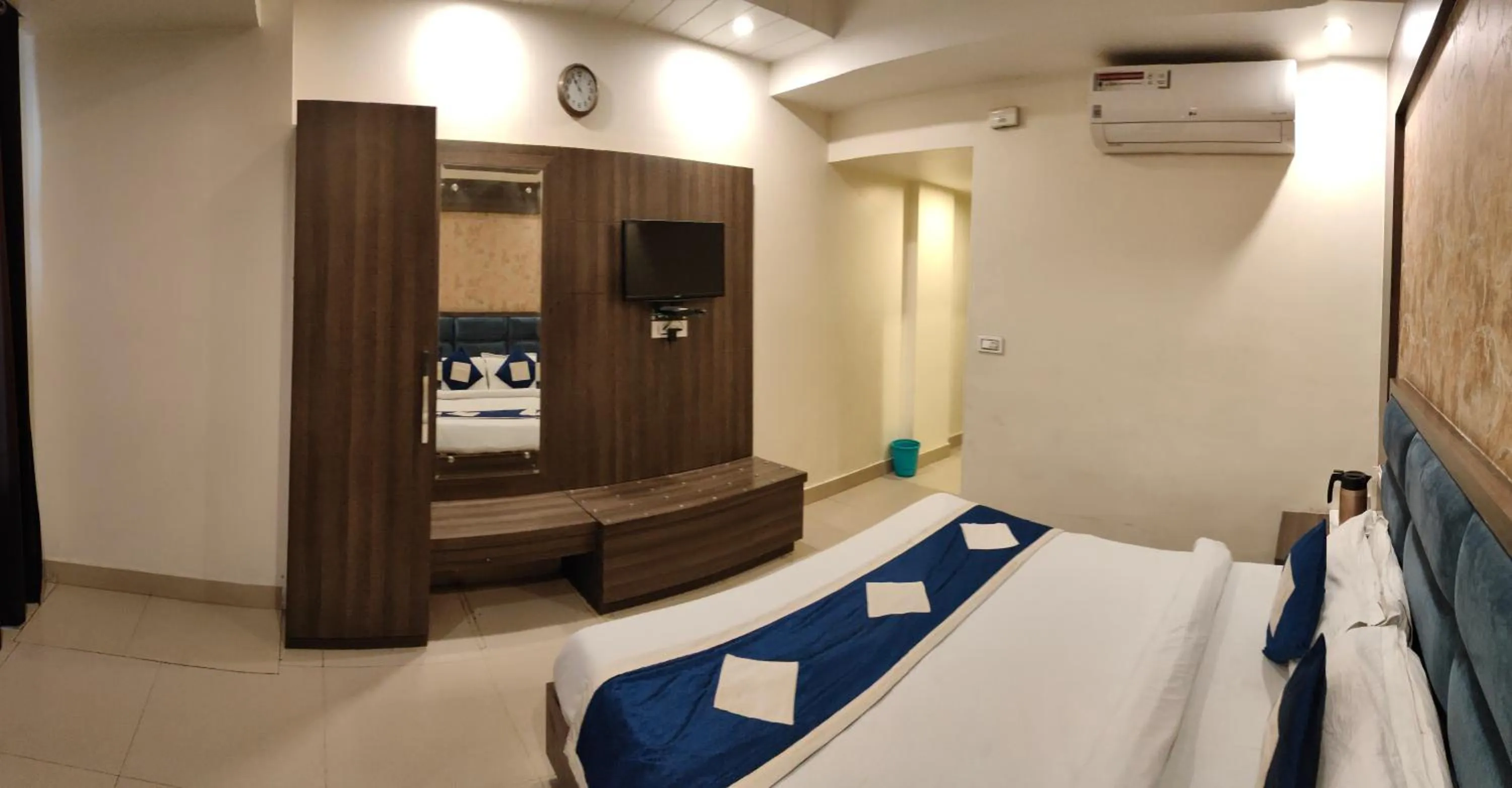 Photo of the whole room, Bed in Hotel Krishna