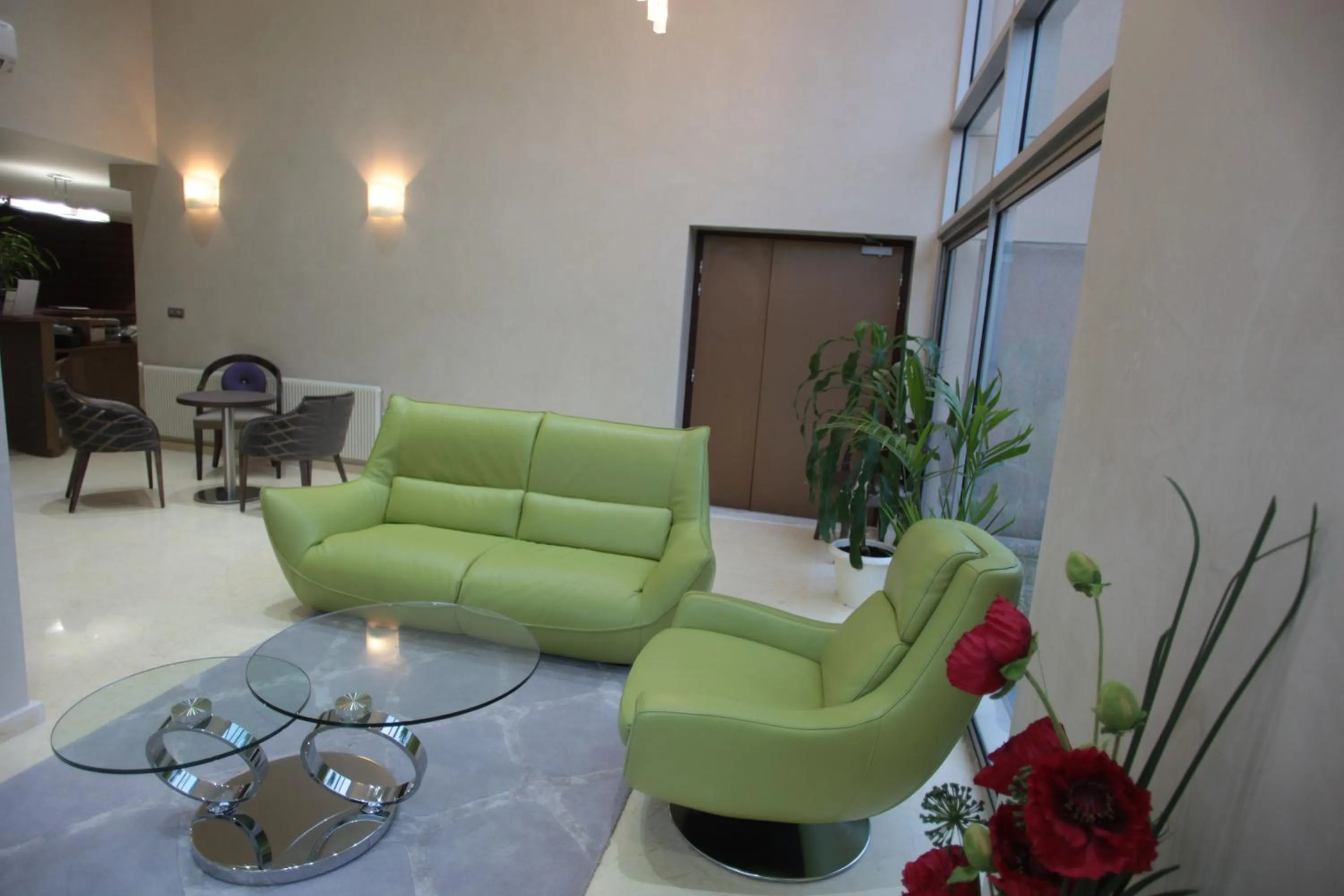 Living room in Hôtel Les Trois Roses, Meylan Grenoble