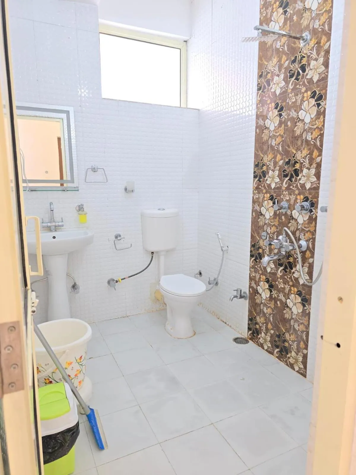 Shower in Hotel Starwud Kotagge