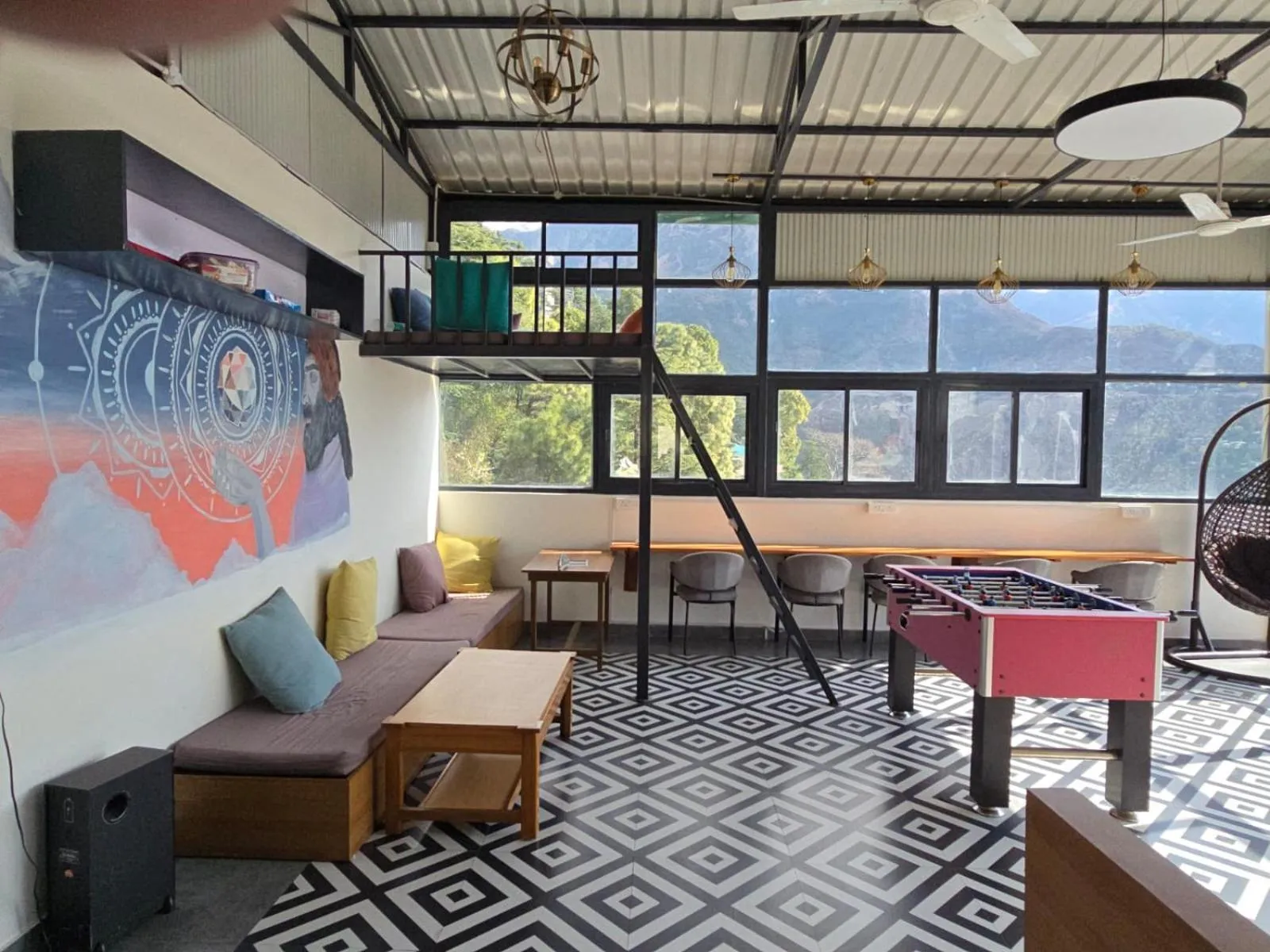 Communal lounge/ TV room in Hotel Starwud Kotagge