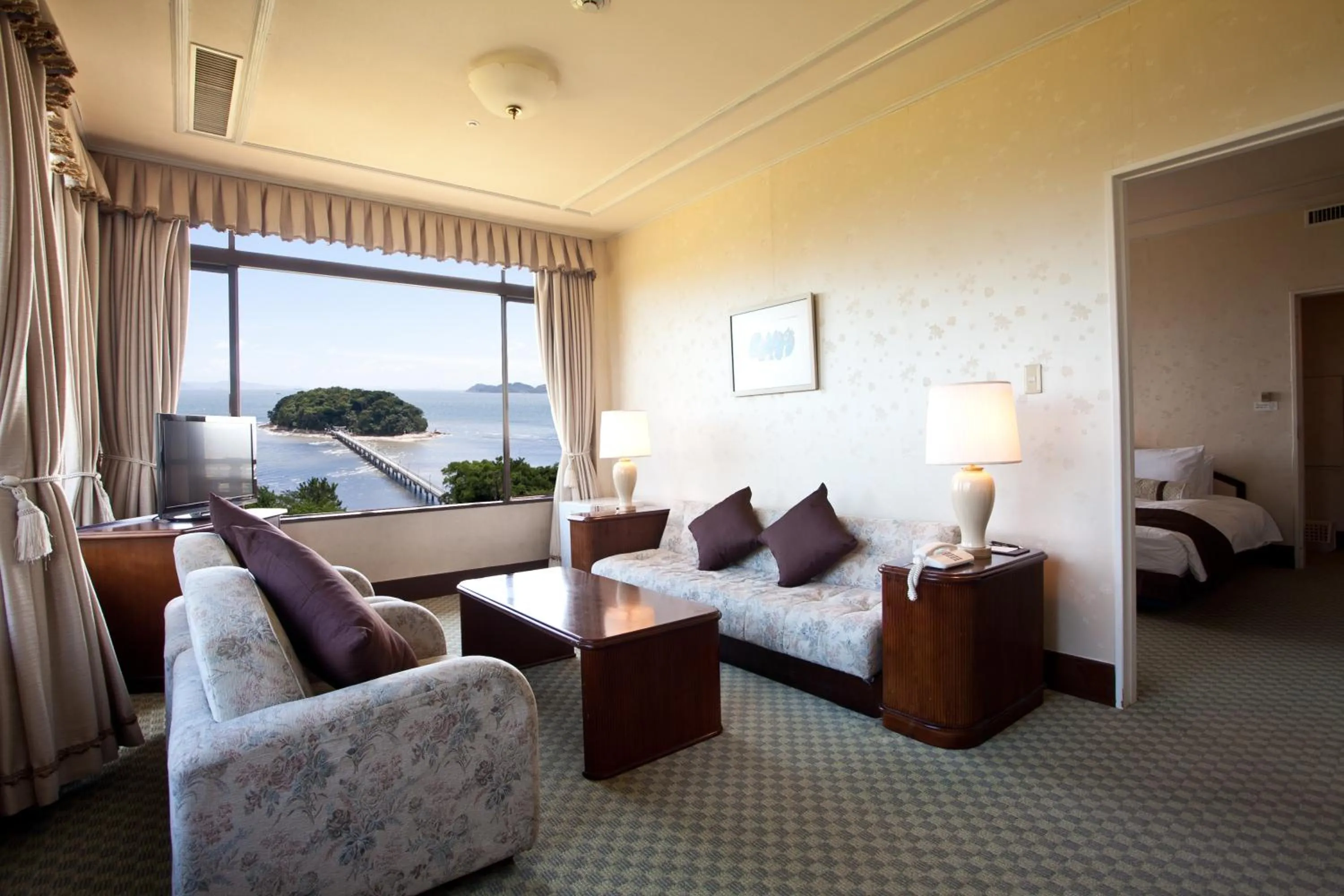 Living room in Gamagori Classic Hotel