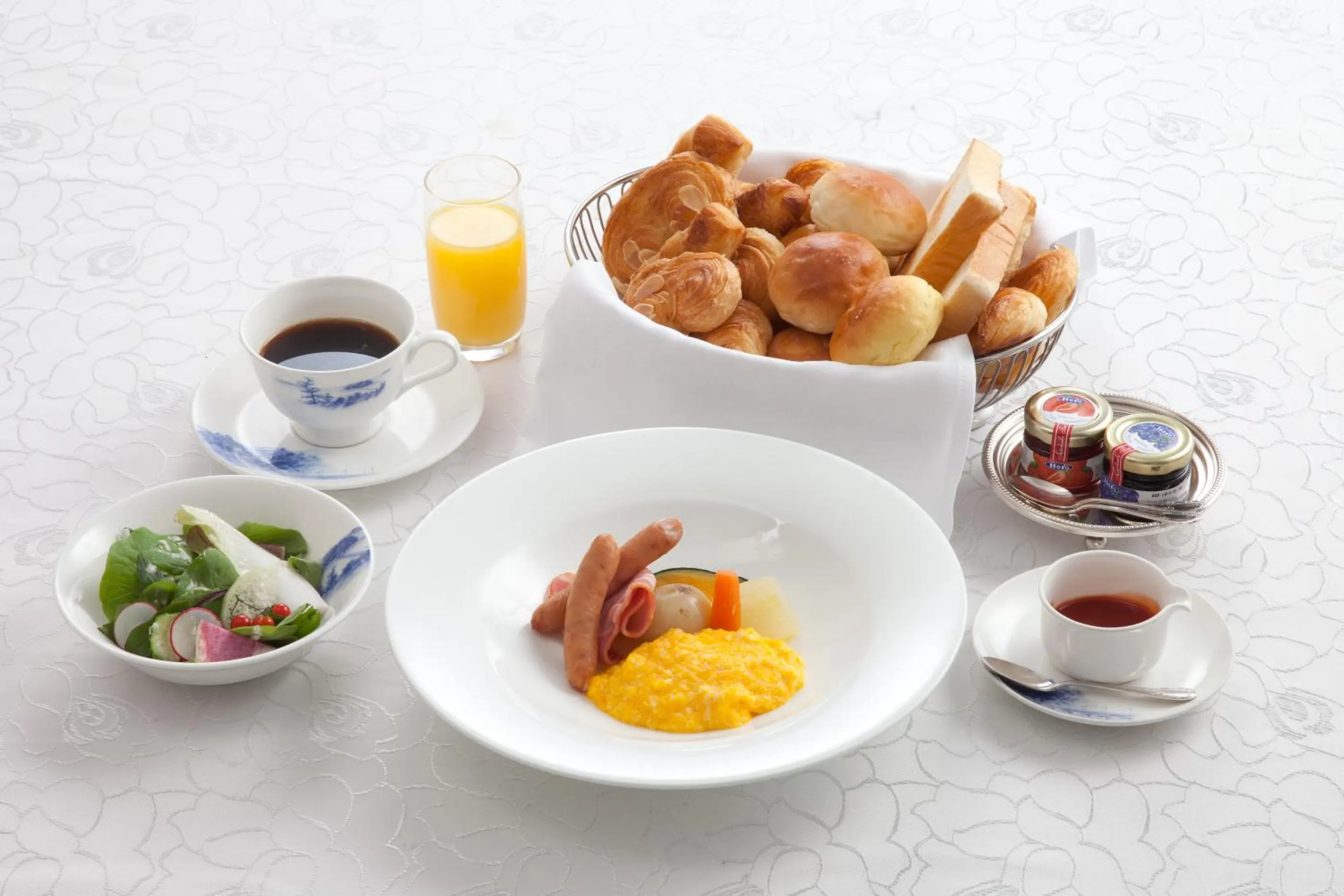 American breakfast in Gamagori Classic Hotel