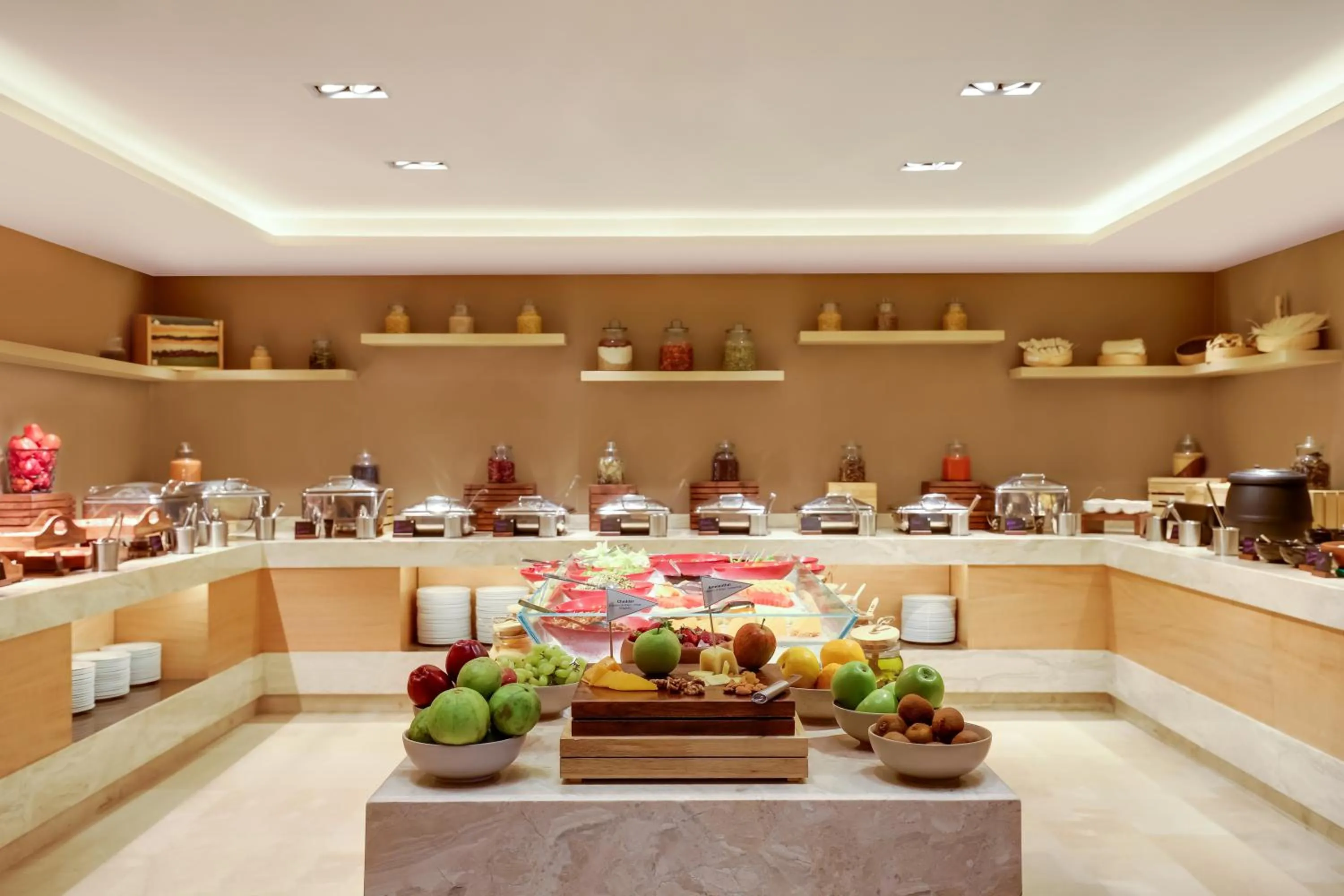 Buffet breakfast in Lemon Tree Premier, Vijayawada