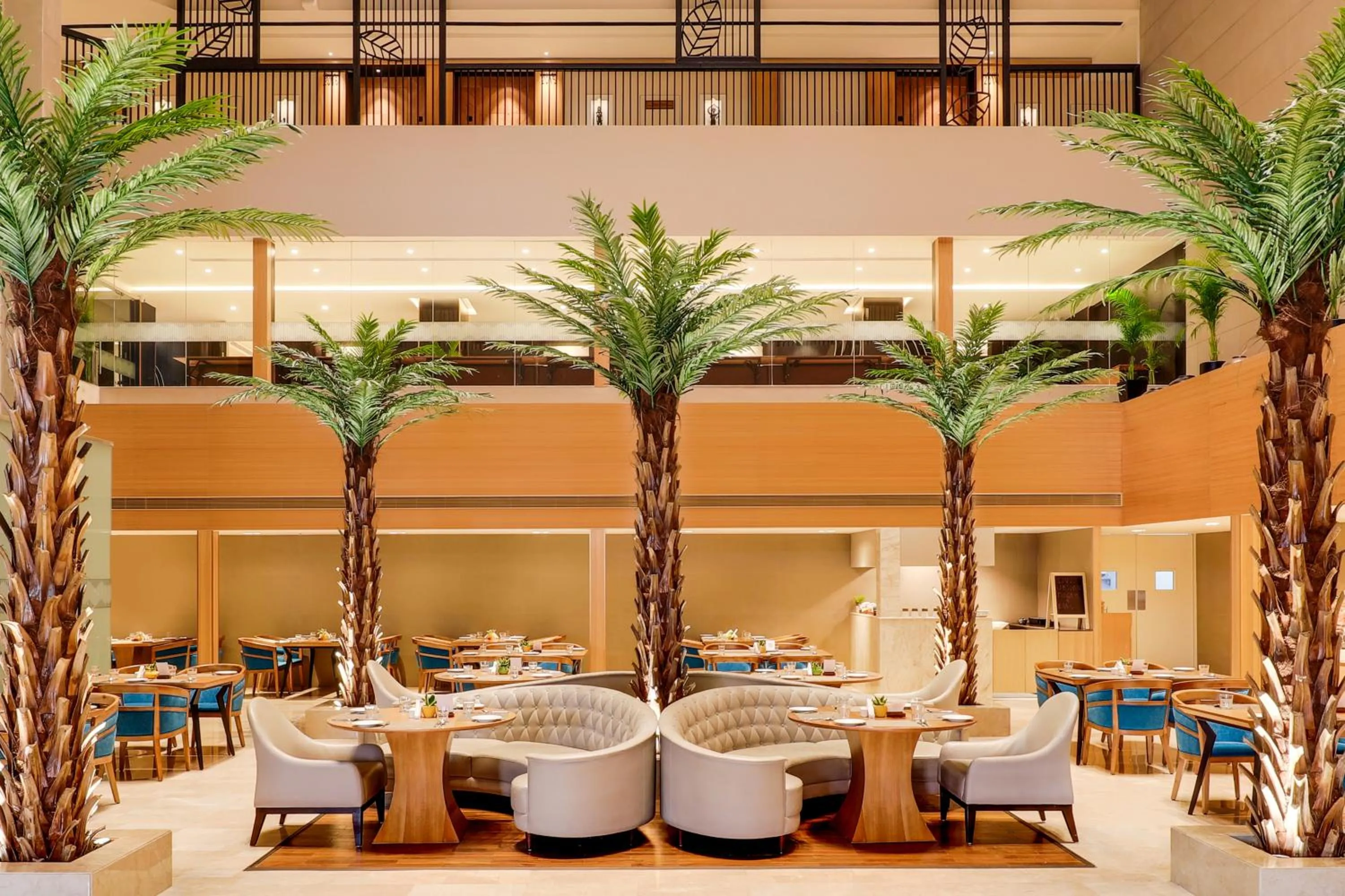 Restaurant/places to eat in Lemon Tree Premier, Vijayawada