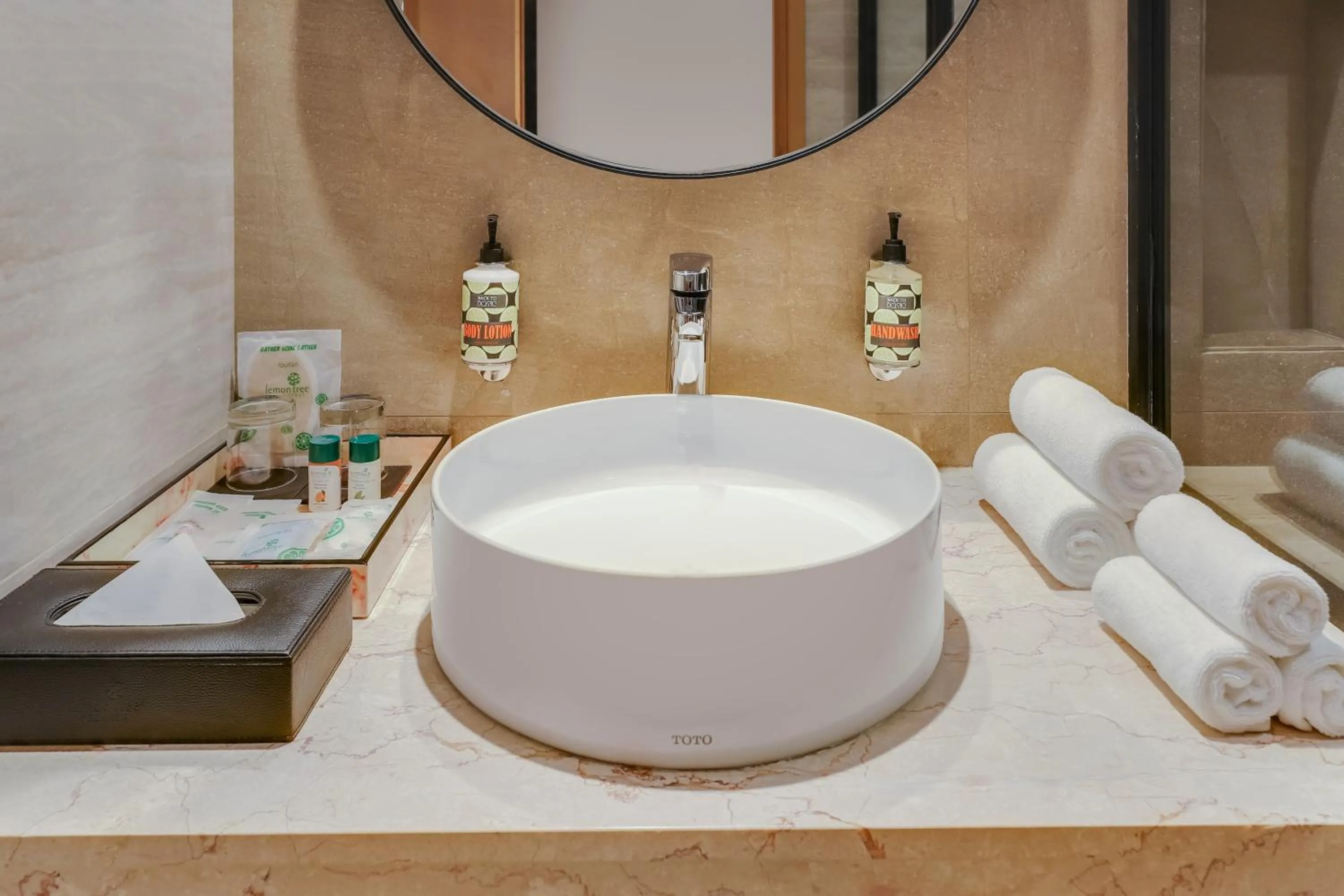 Bathroom in Lemon Tree Premier, Vijayawada
