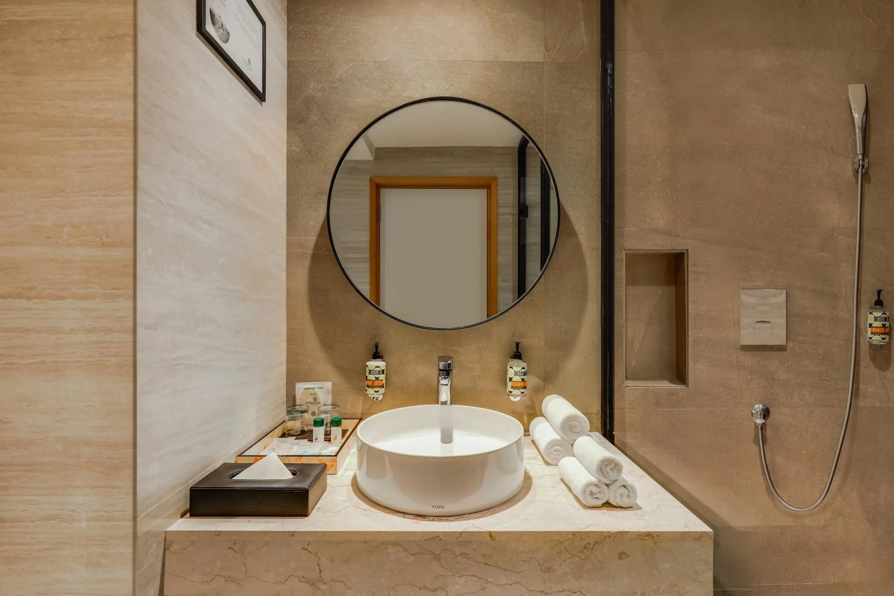 Bathroom in Lemon Tree Premier, Vijayawada