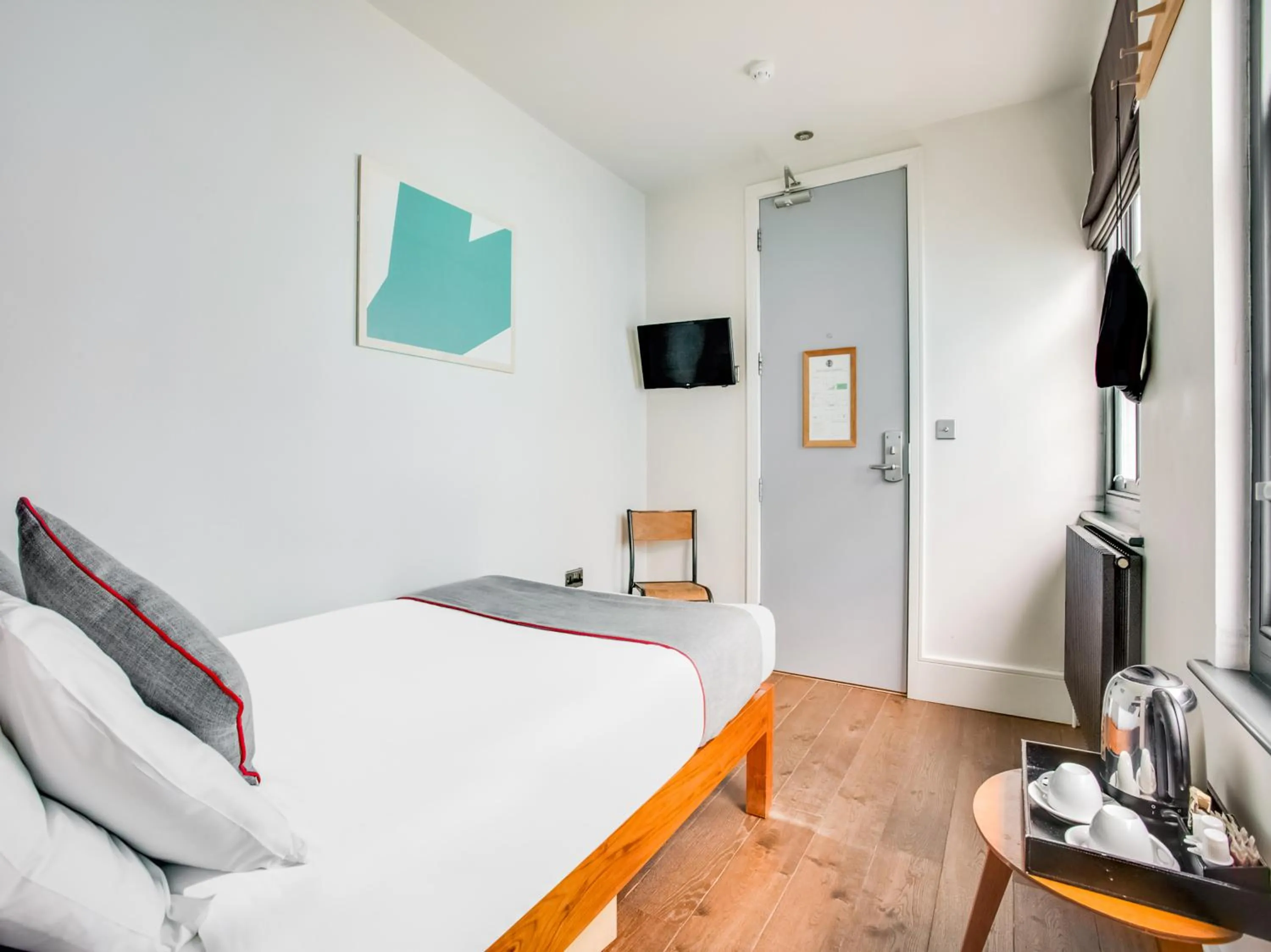 Bedroom in OYO Fab Guest House