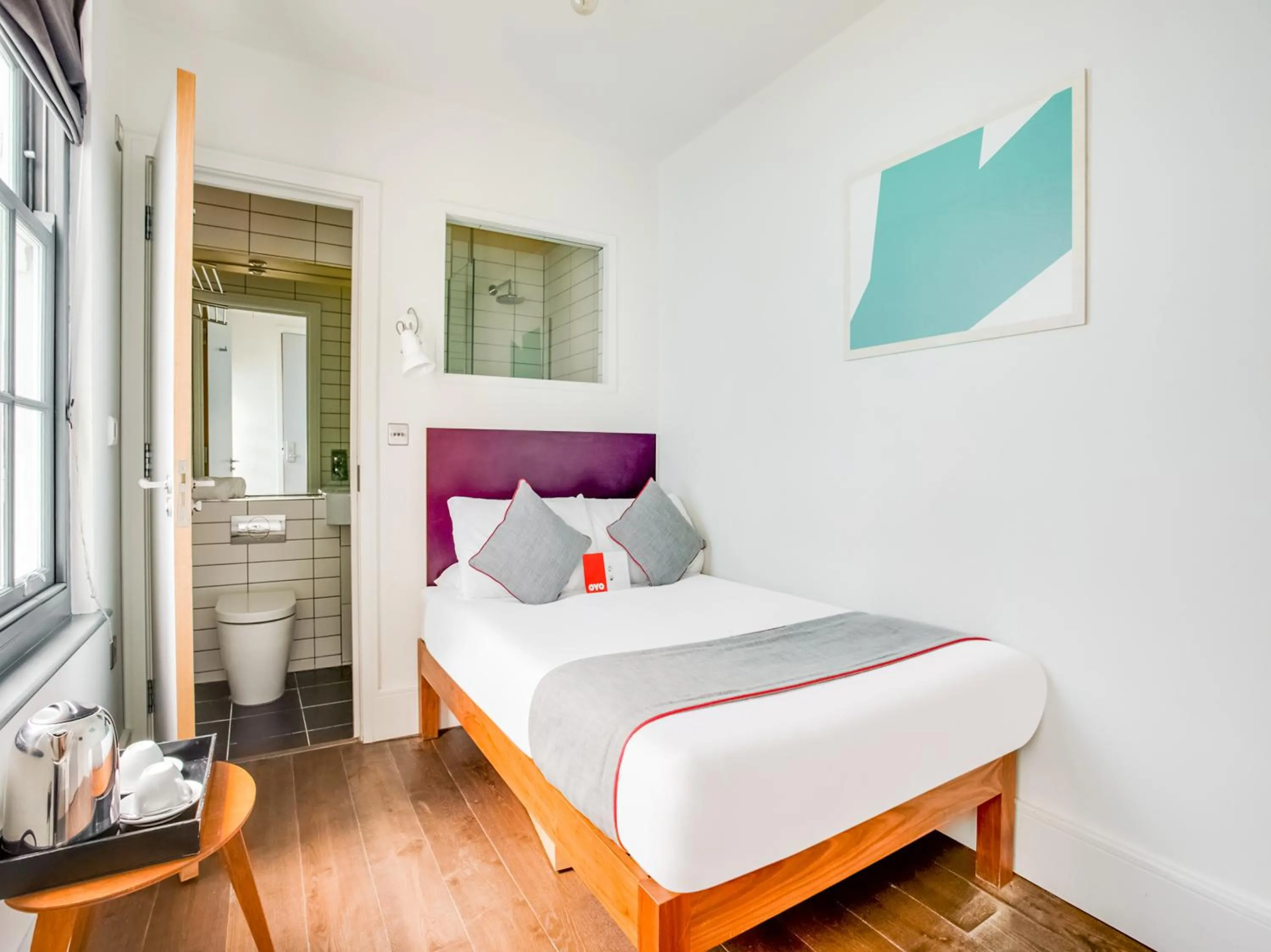 Bedroom in OYO Fab Guest House