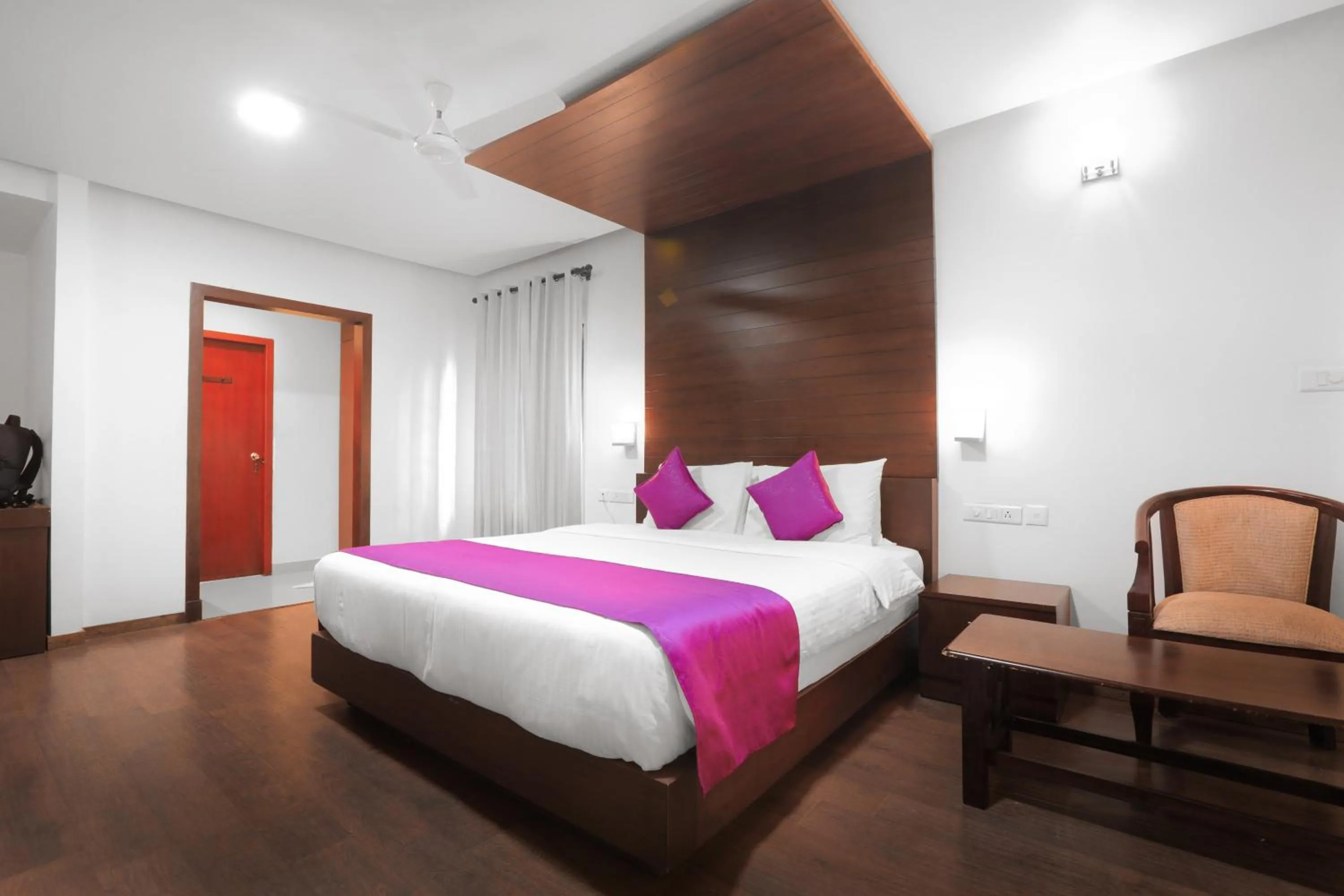 Bedroom, Bed in Malabar Ocean Front Resort And Spa, Bekal