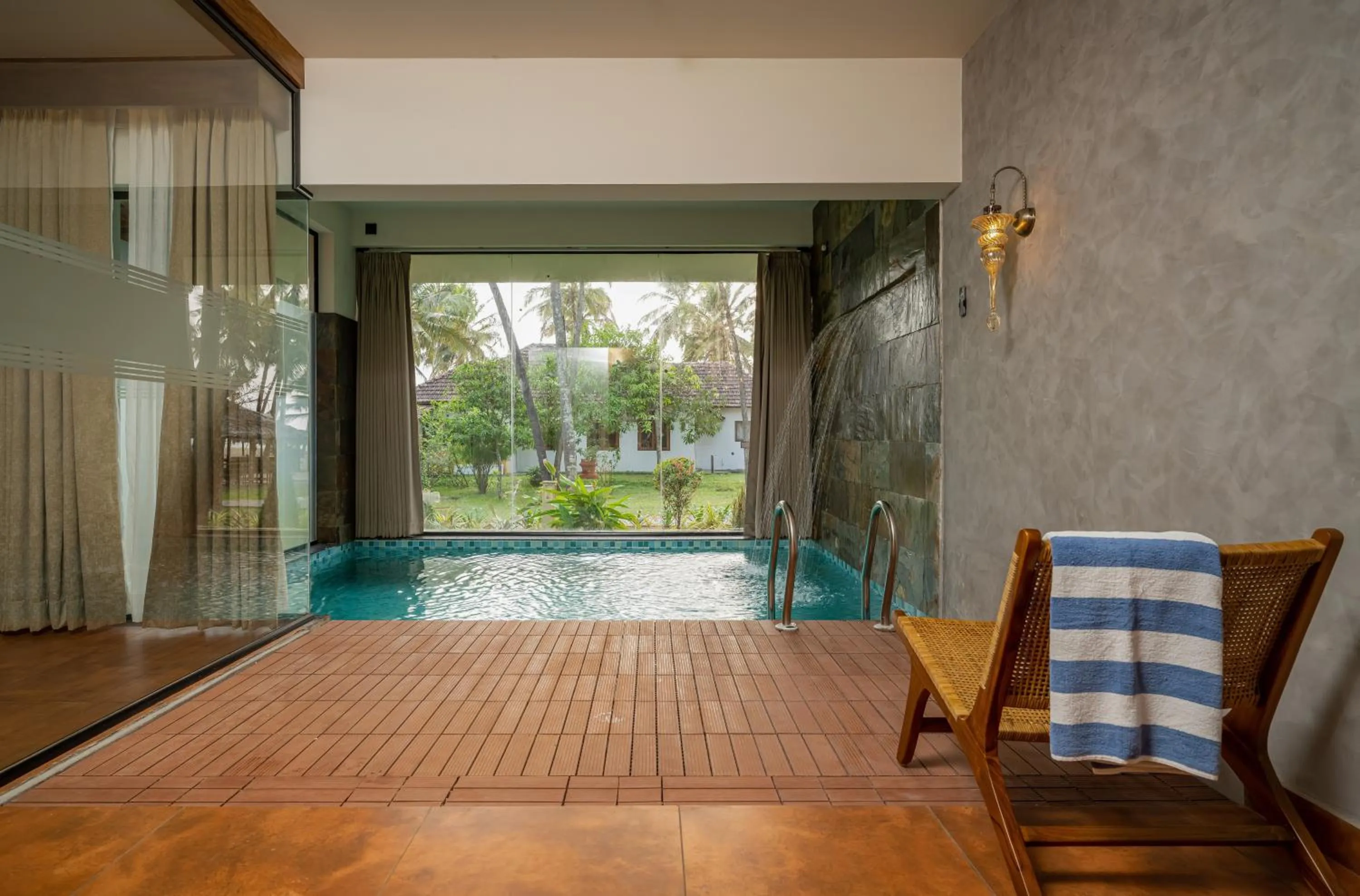Swimming pool in Malabar Ocean Front Resort And Spa, Bekal