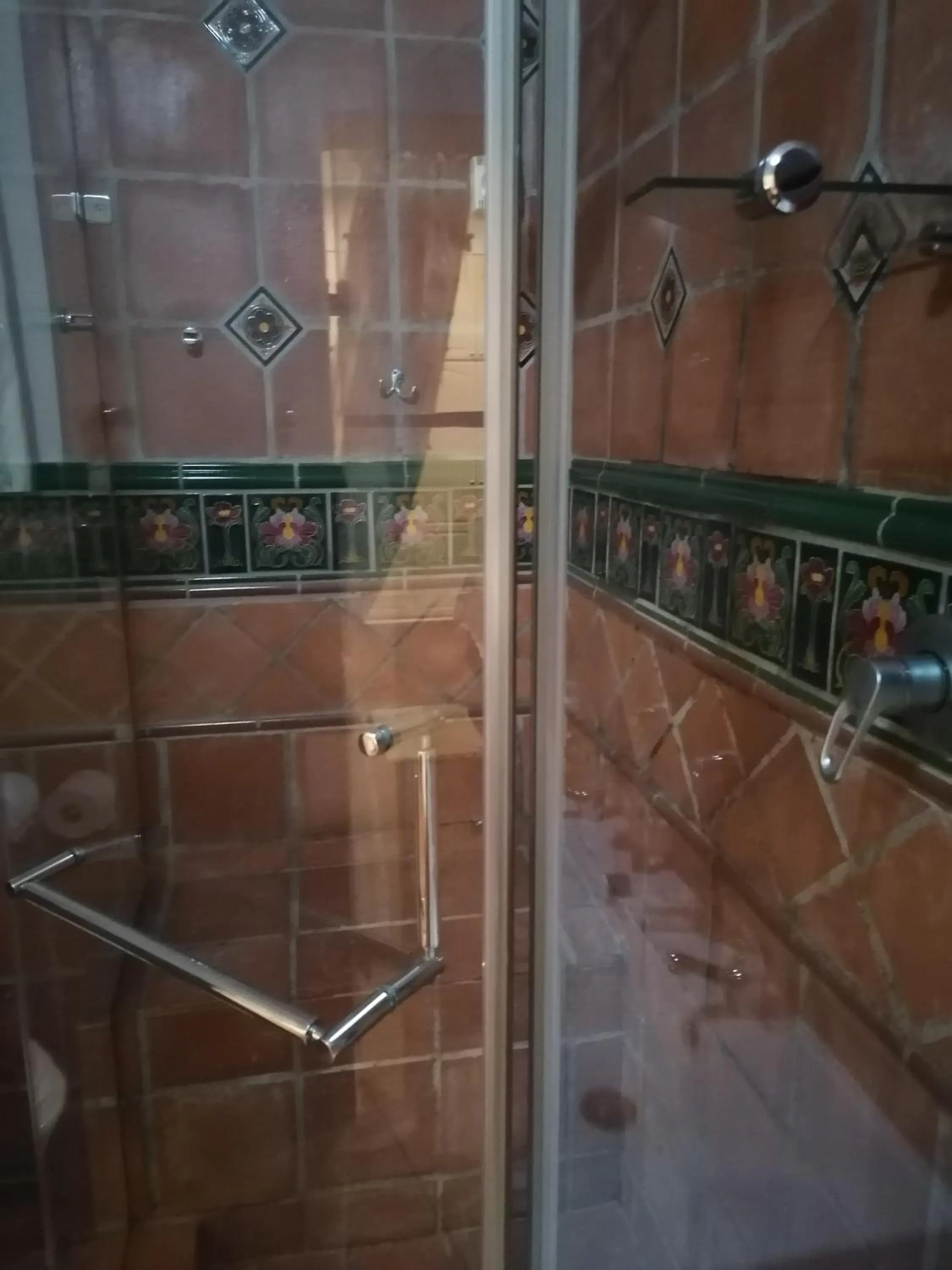 180 On Anderson Guest House