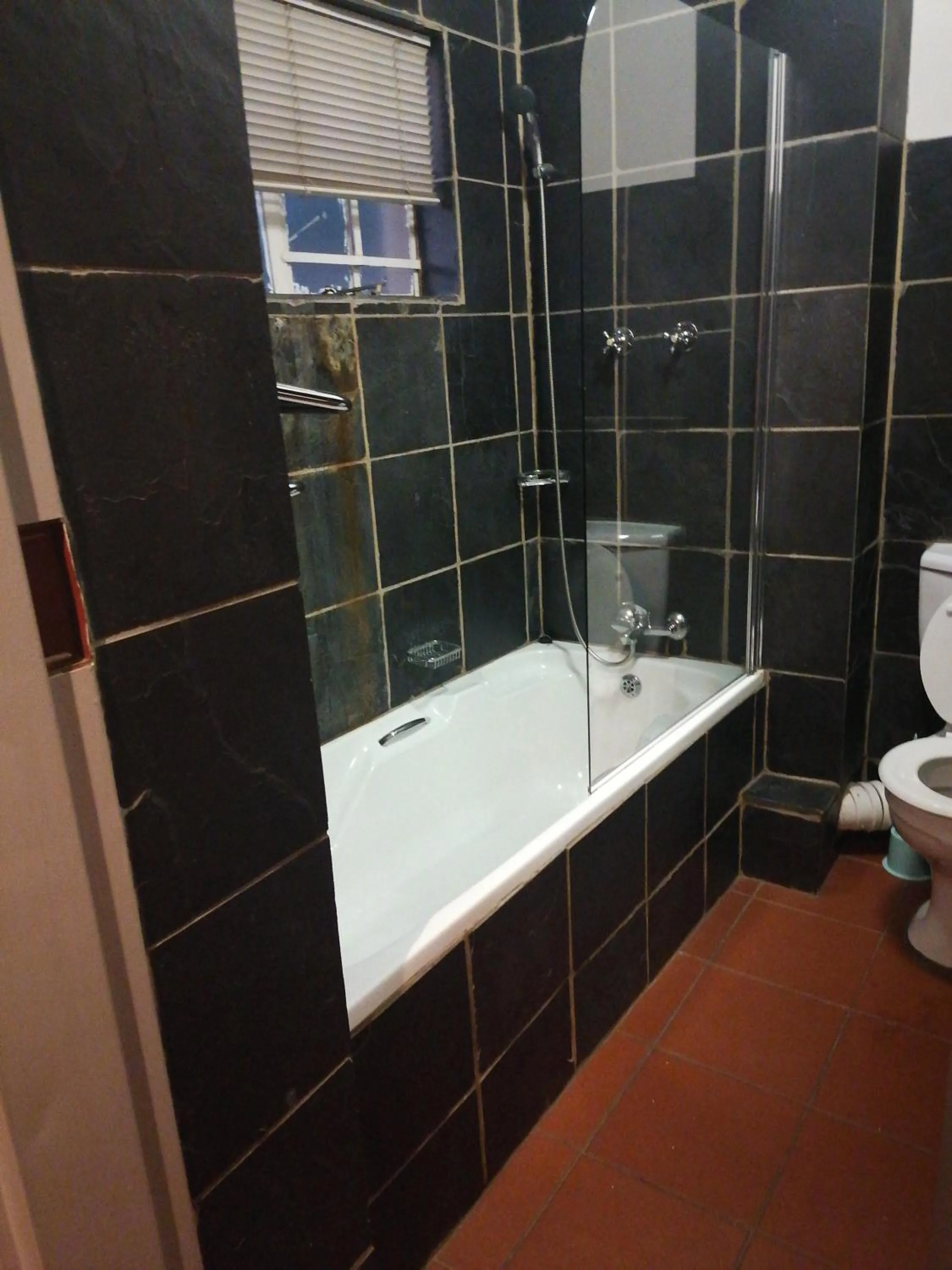 180 On Anderson Guest House