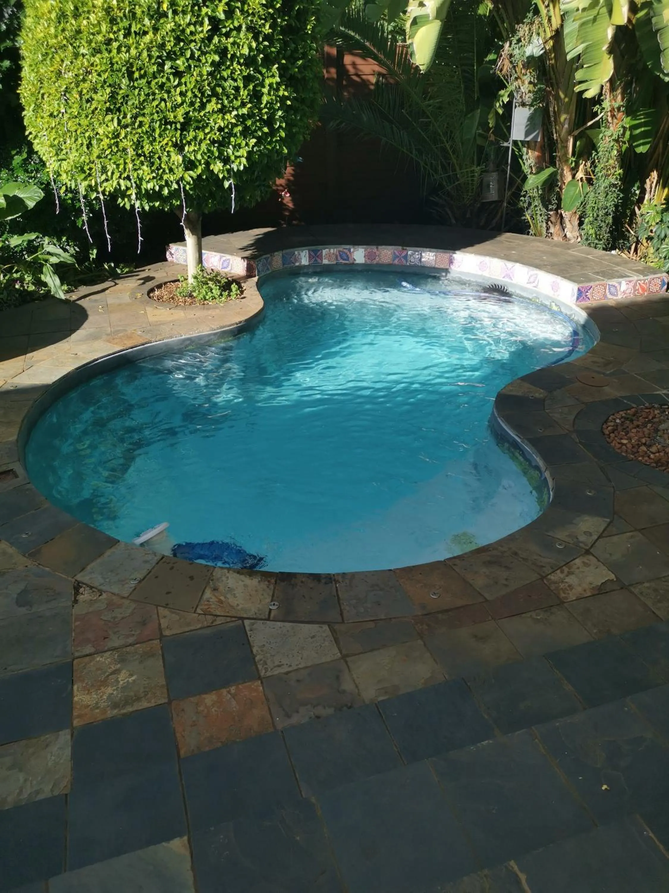 180 On Anderson Guest House