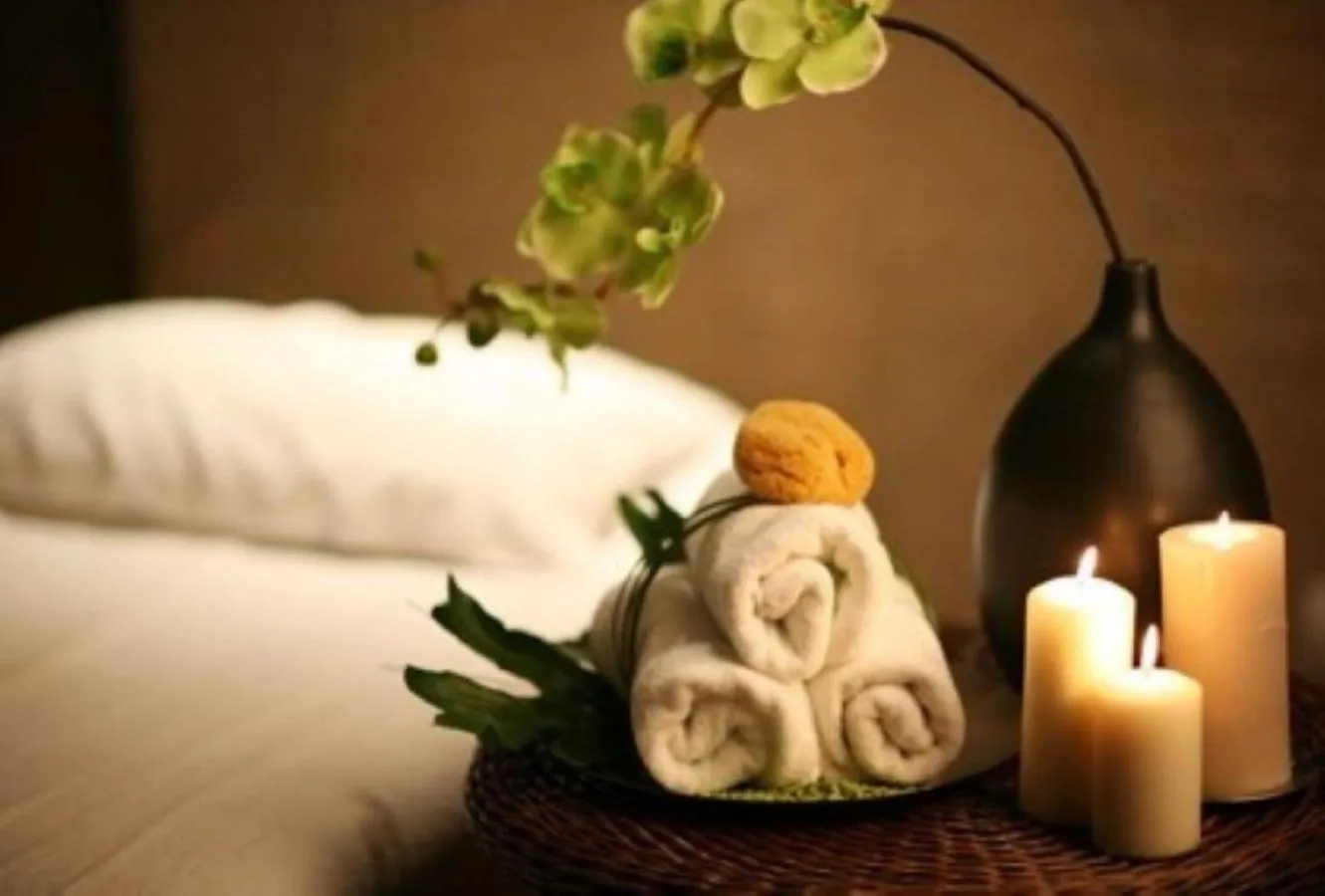 Spa and wellness centre/facilities, Bed in Grand Mercure Shanghai Hongqiao