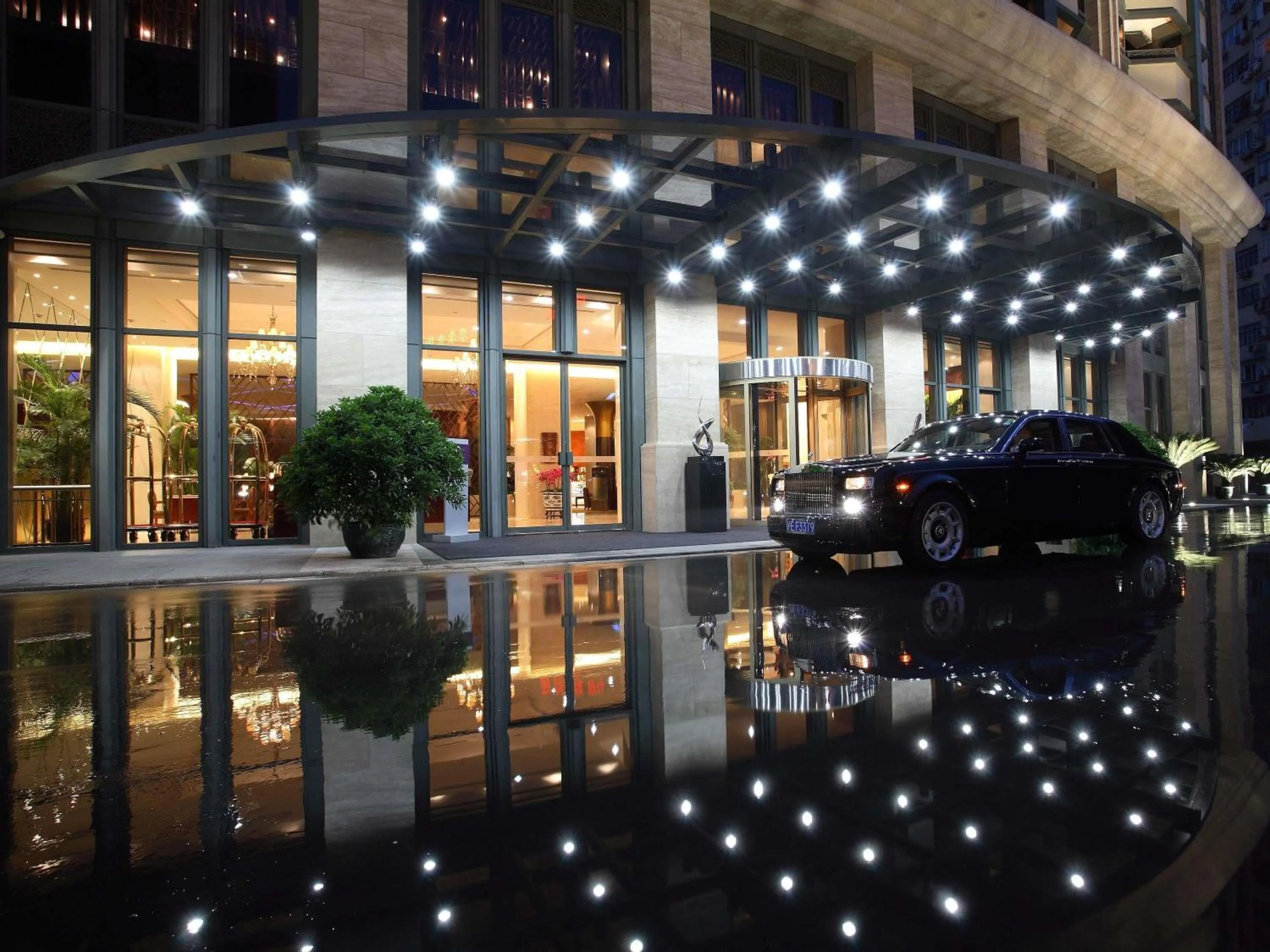 Property building in Grand Mercure Shanghai Hongqiao