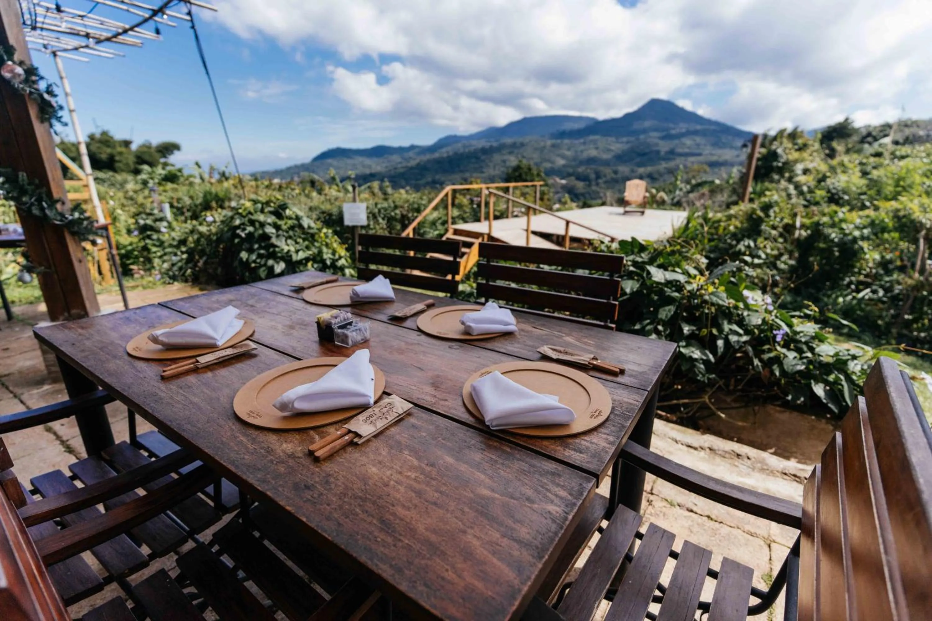 Restaurant/places to eat in Casa 1800 Ataco Hotel Boutique