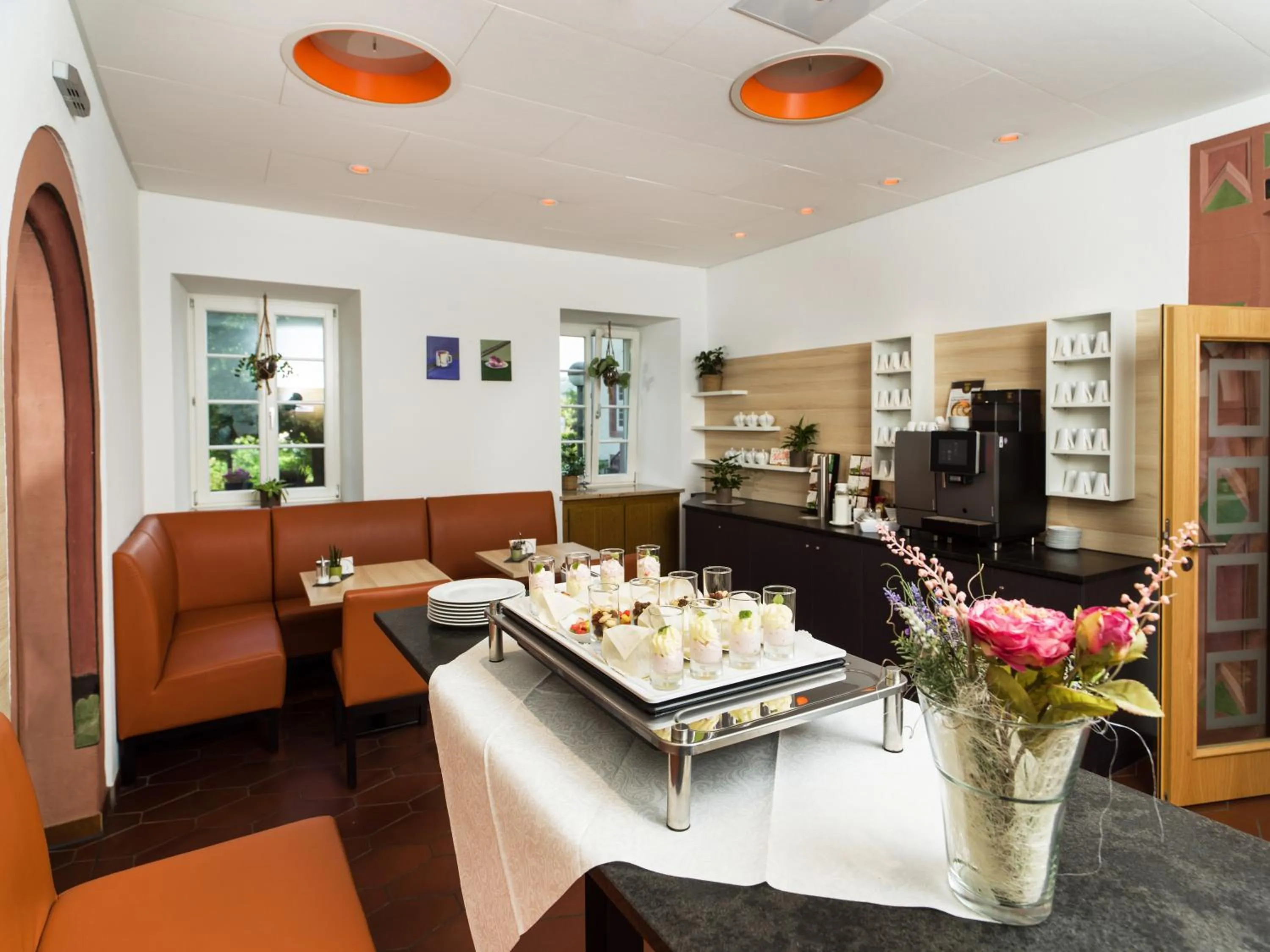 Dining area in Bildungshaus Neckarelz