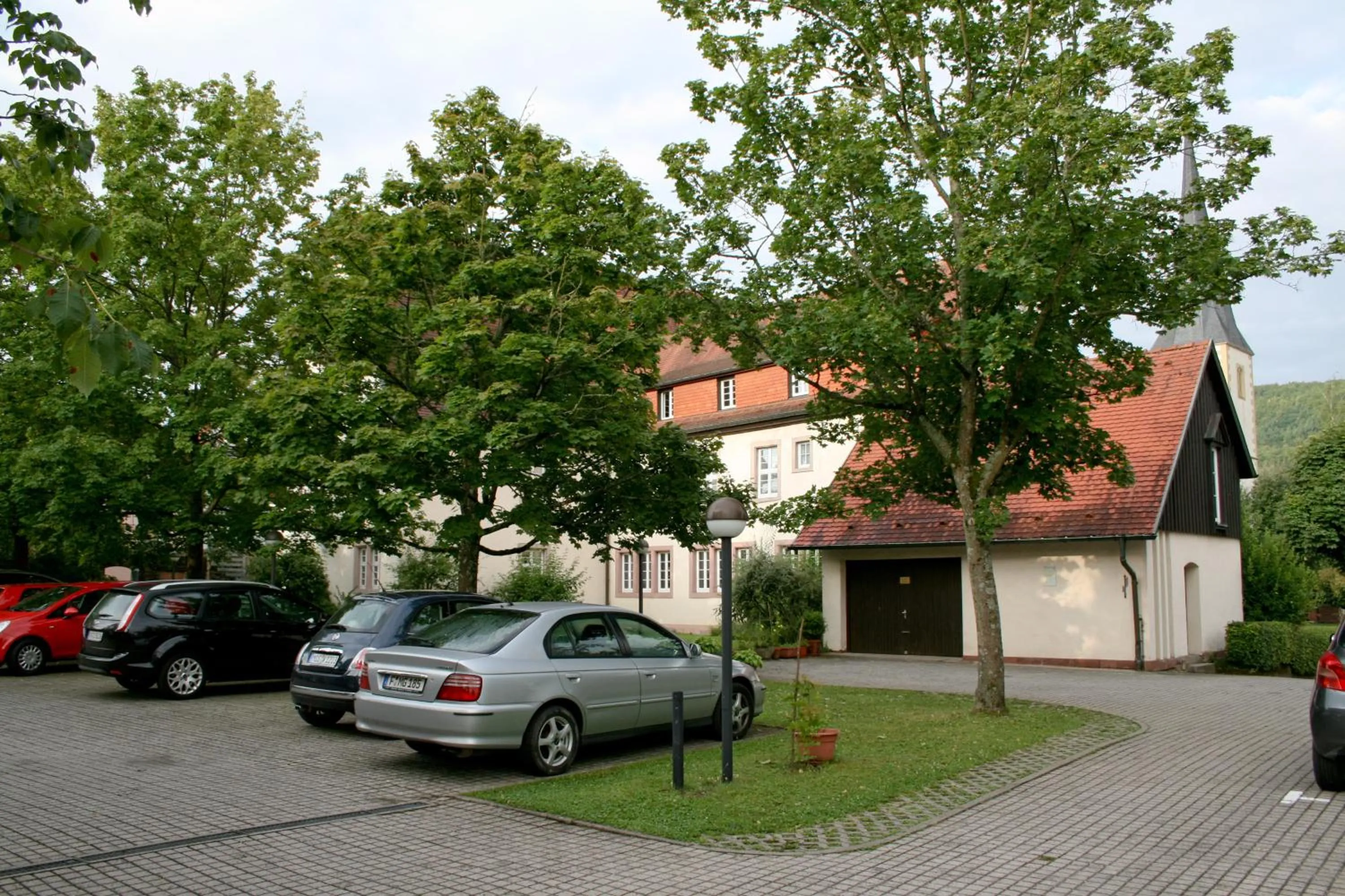 Facade/entrance in Bildungshaus Neckarelz