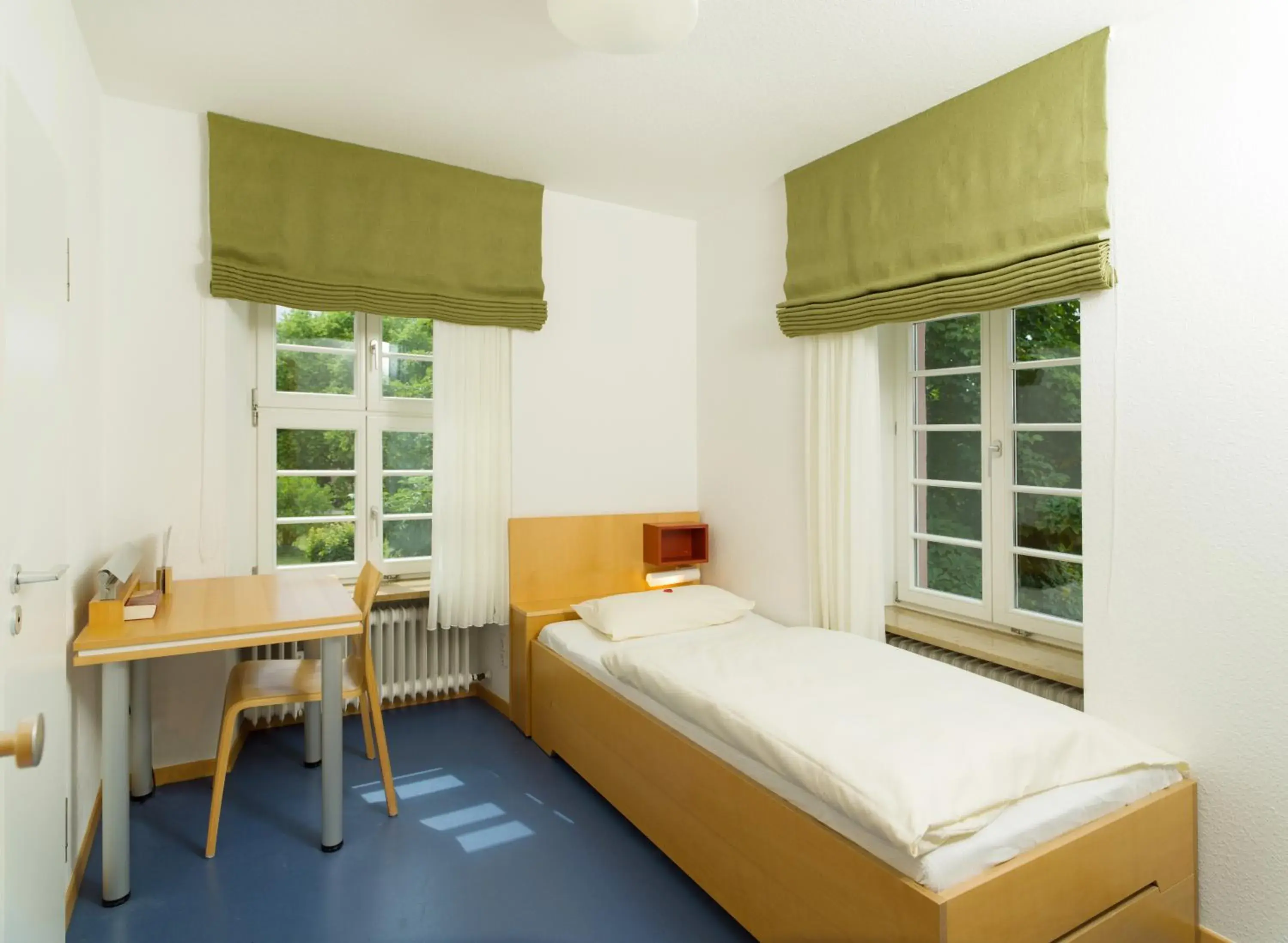 Single Room - single occupancy in Bildungshaus Neckarelz Single Room - single occupancy in Bildungshaus Neckarelz