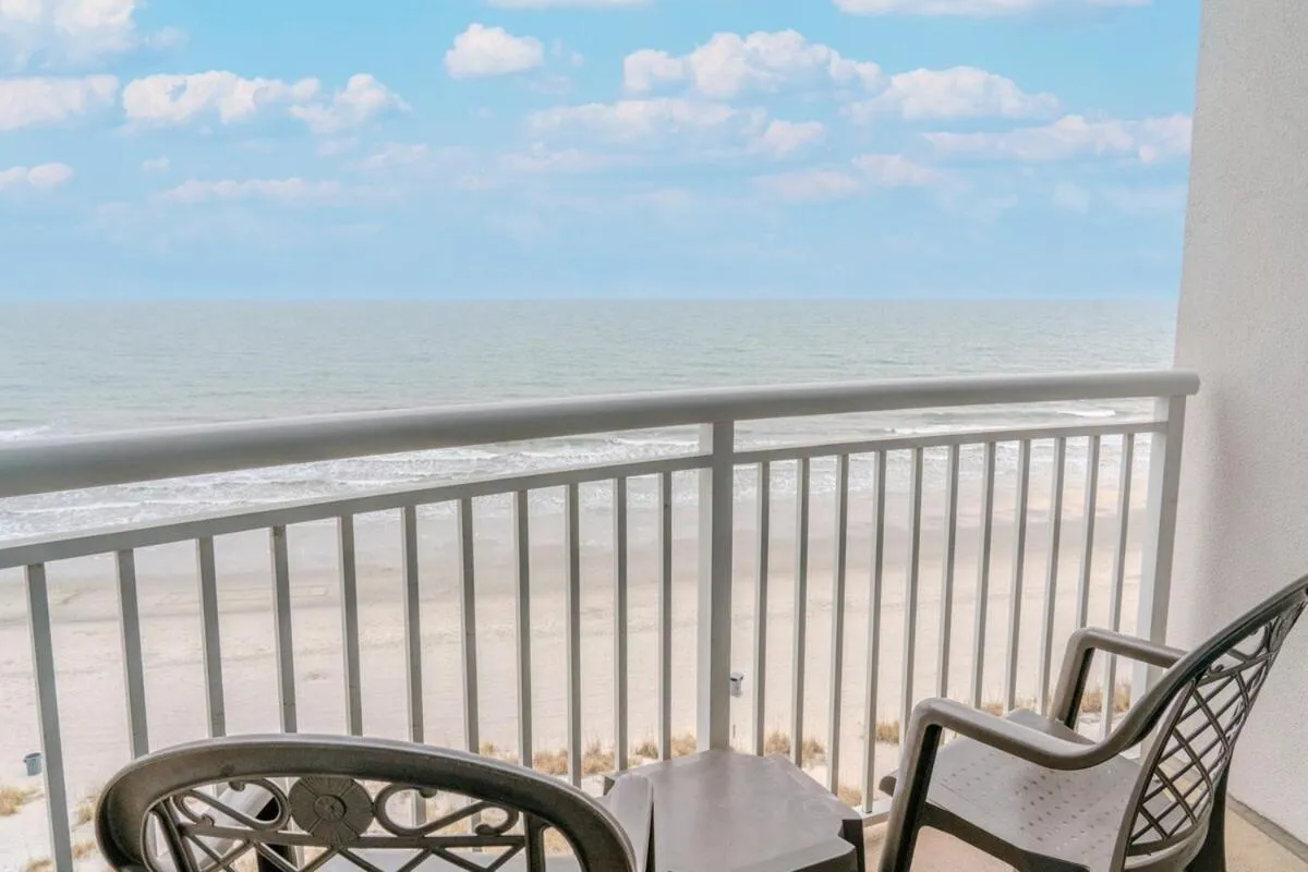 Towers On The Grove 724 Direct Oceanfront Suite Sleeps 6 guests