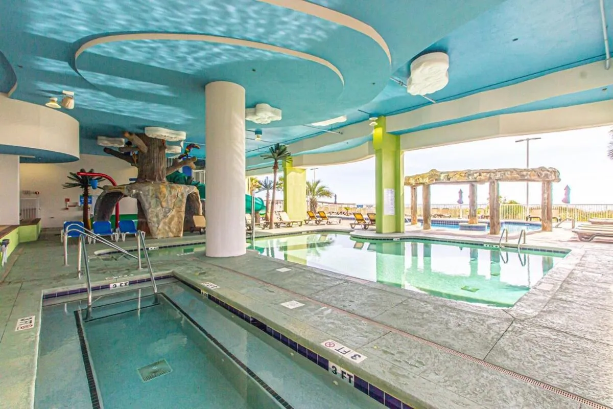 Towers On The Grove 724 Direct Oceanfront Suite Sleeps 6 guests