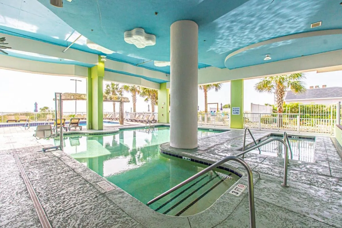 Towers On The Grove 724 Direct Oceanfront Suite Sleeps 6 guests