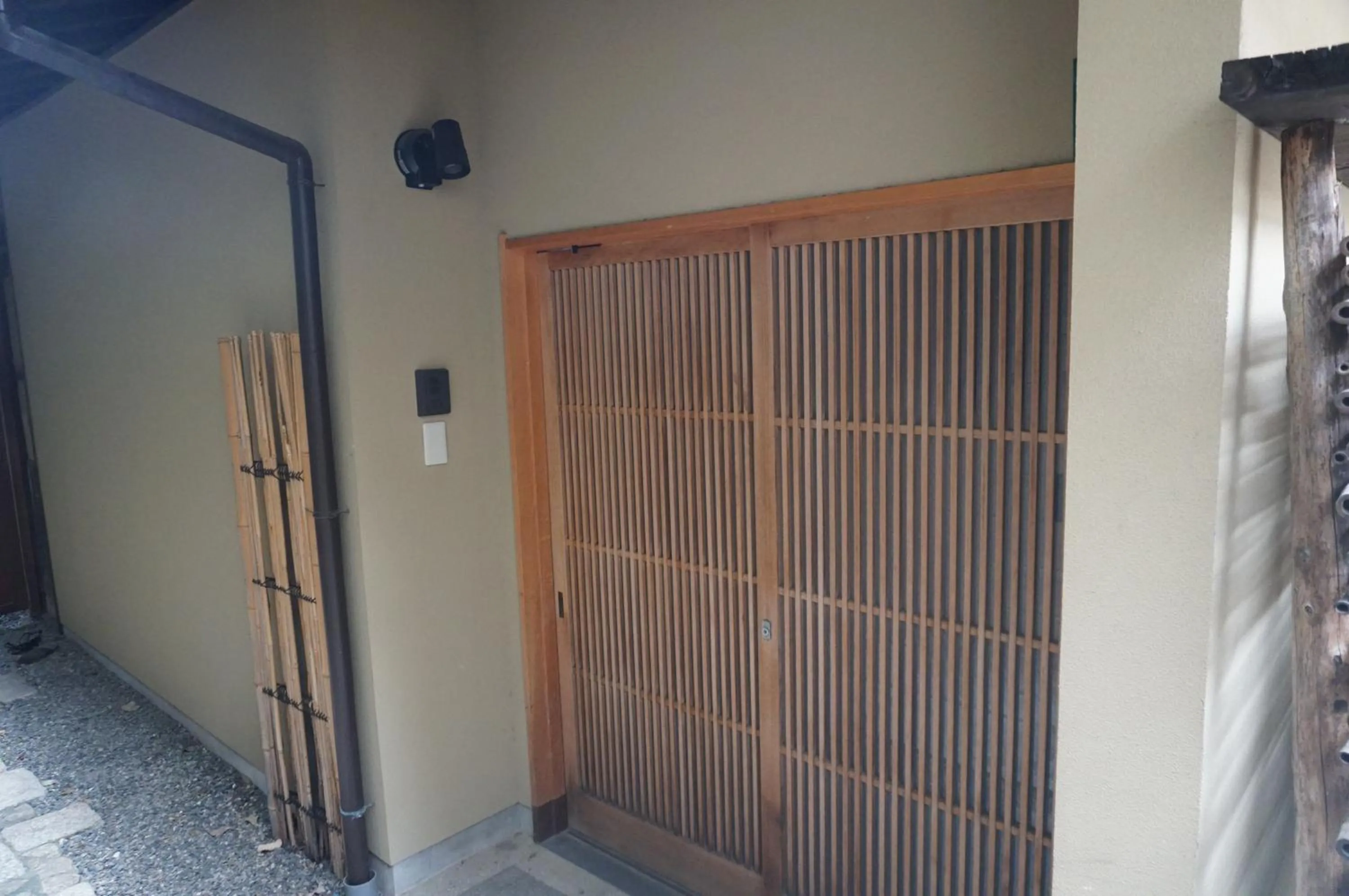 Facade/entrance in Kanade Shijo-Shimmachi