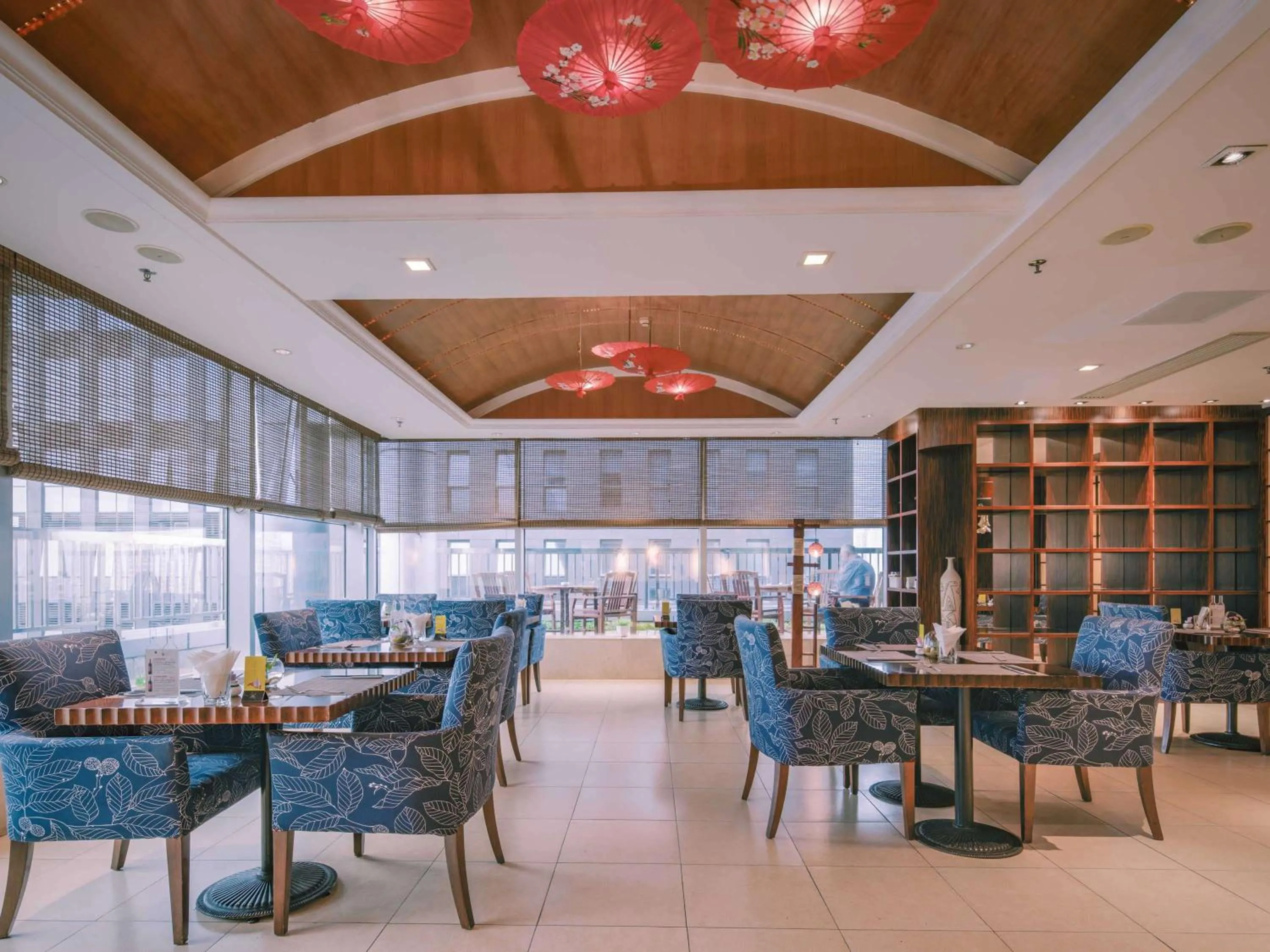 Restaurant/places to eat in Oriental Ginza Hotel Shenzhen