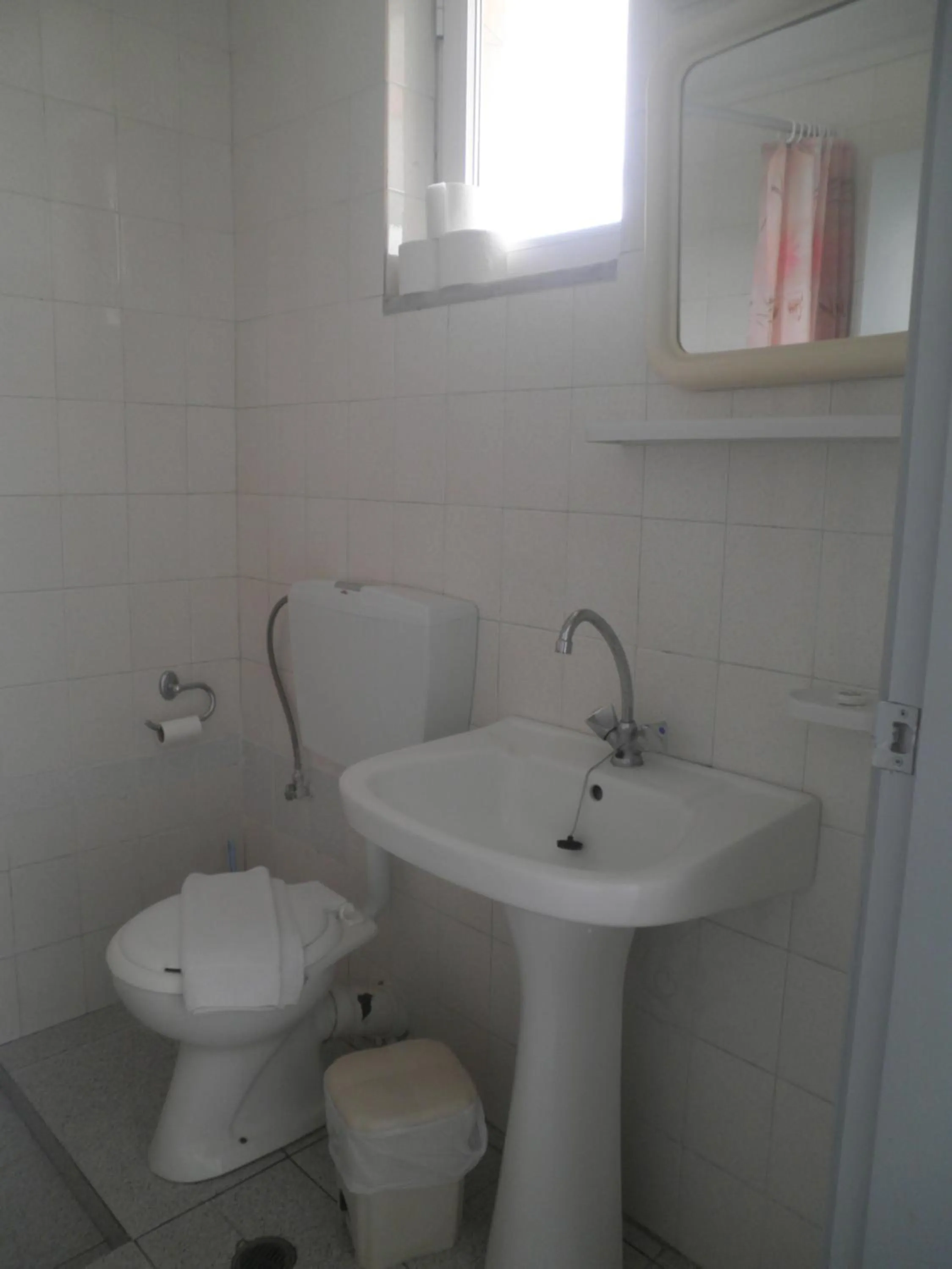 Bathroom in Haridimos Apartments