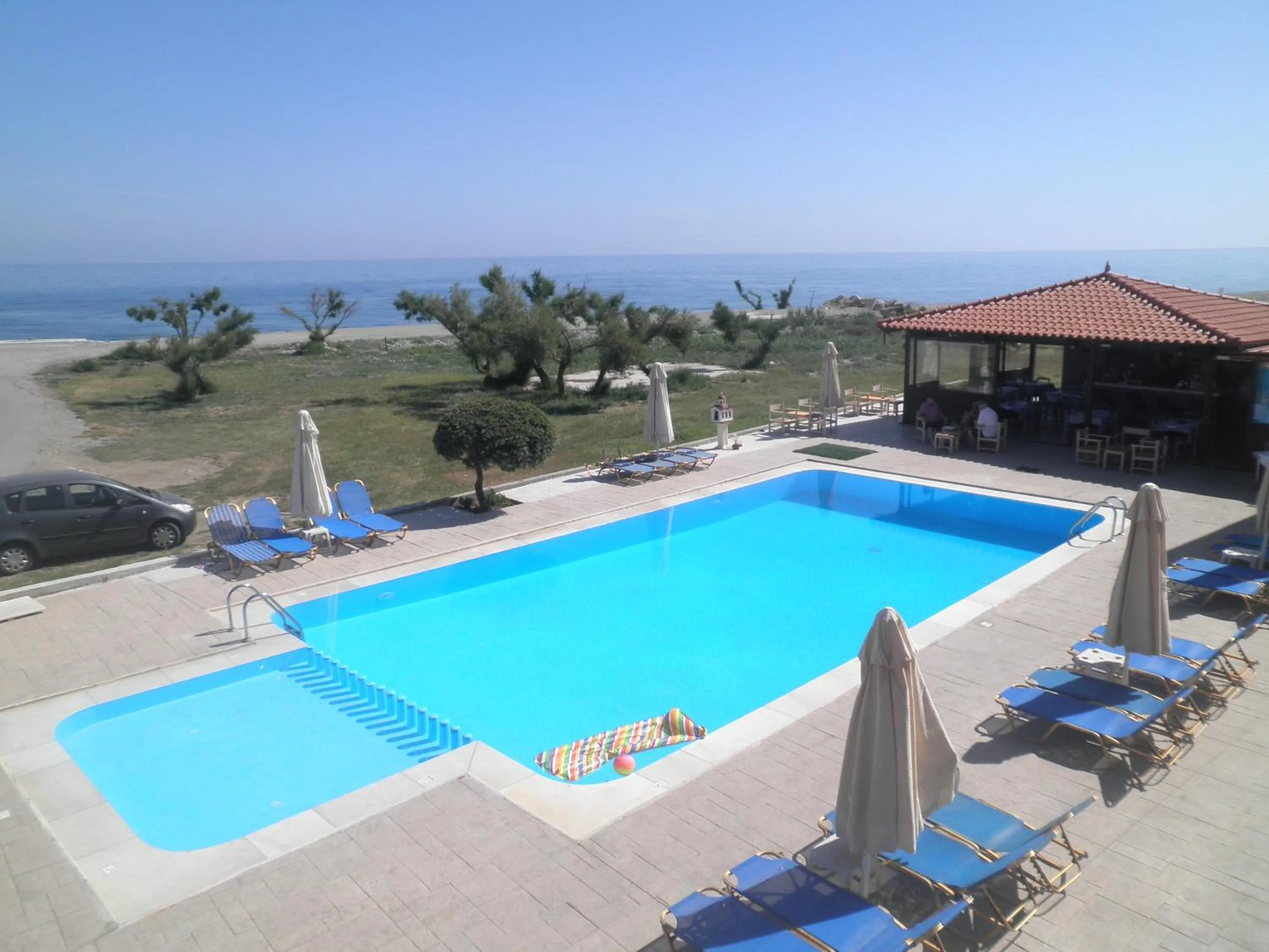 Pool view in Haridimos Apartments