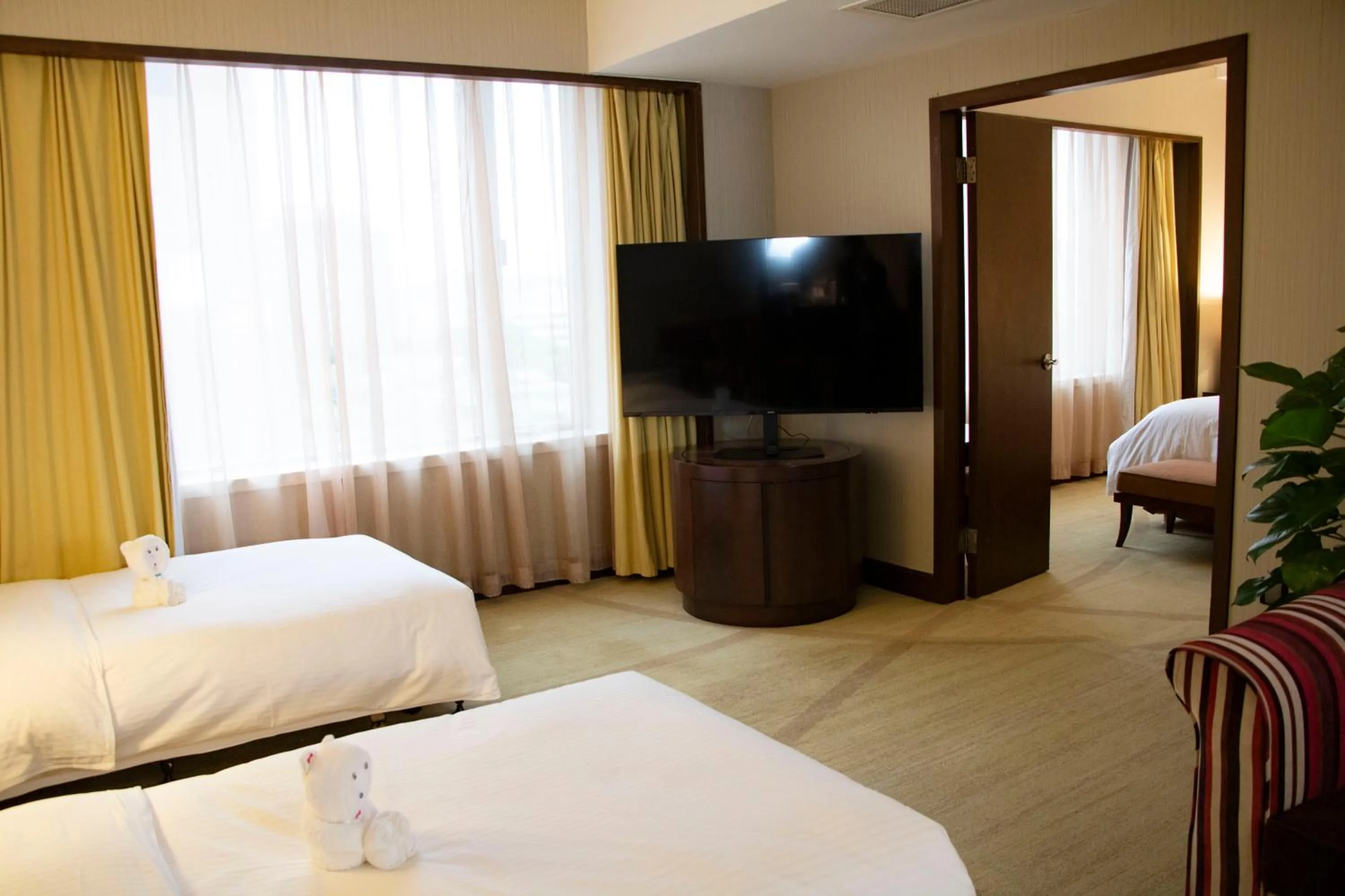 Bed in Grand Mercure Beijing Central